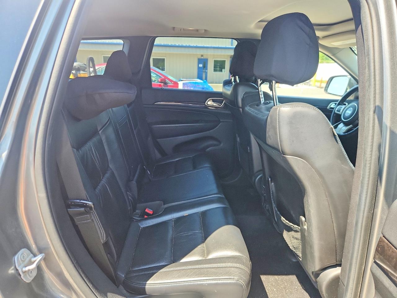 2012 Jeep Grand Cherokee Laredo Серый vin: 1C4RJFAGXCC150526