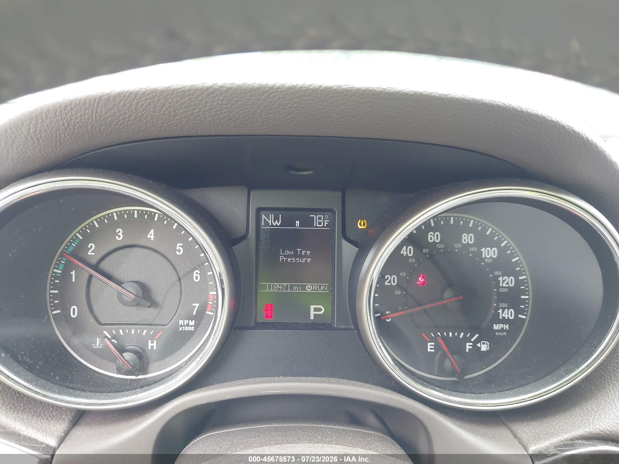 2012 Jeep Grand Cherokee Laredo Белый vin: 1C4RJFAGXCC155743