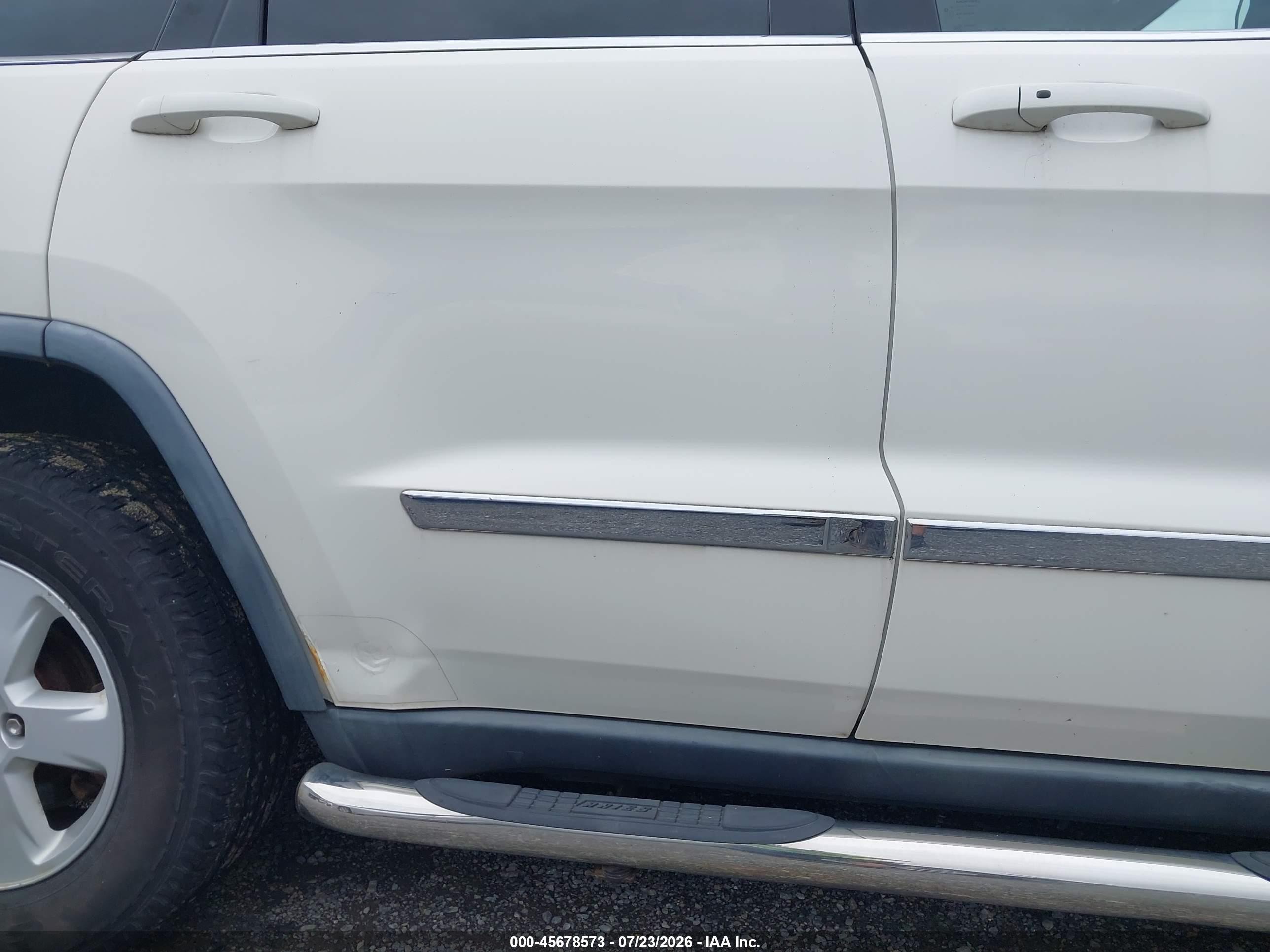 2012 Jeep Grand Cherokee Laredo Белый vin: 1C4RJFAGXCC155743