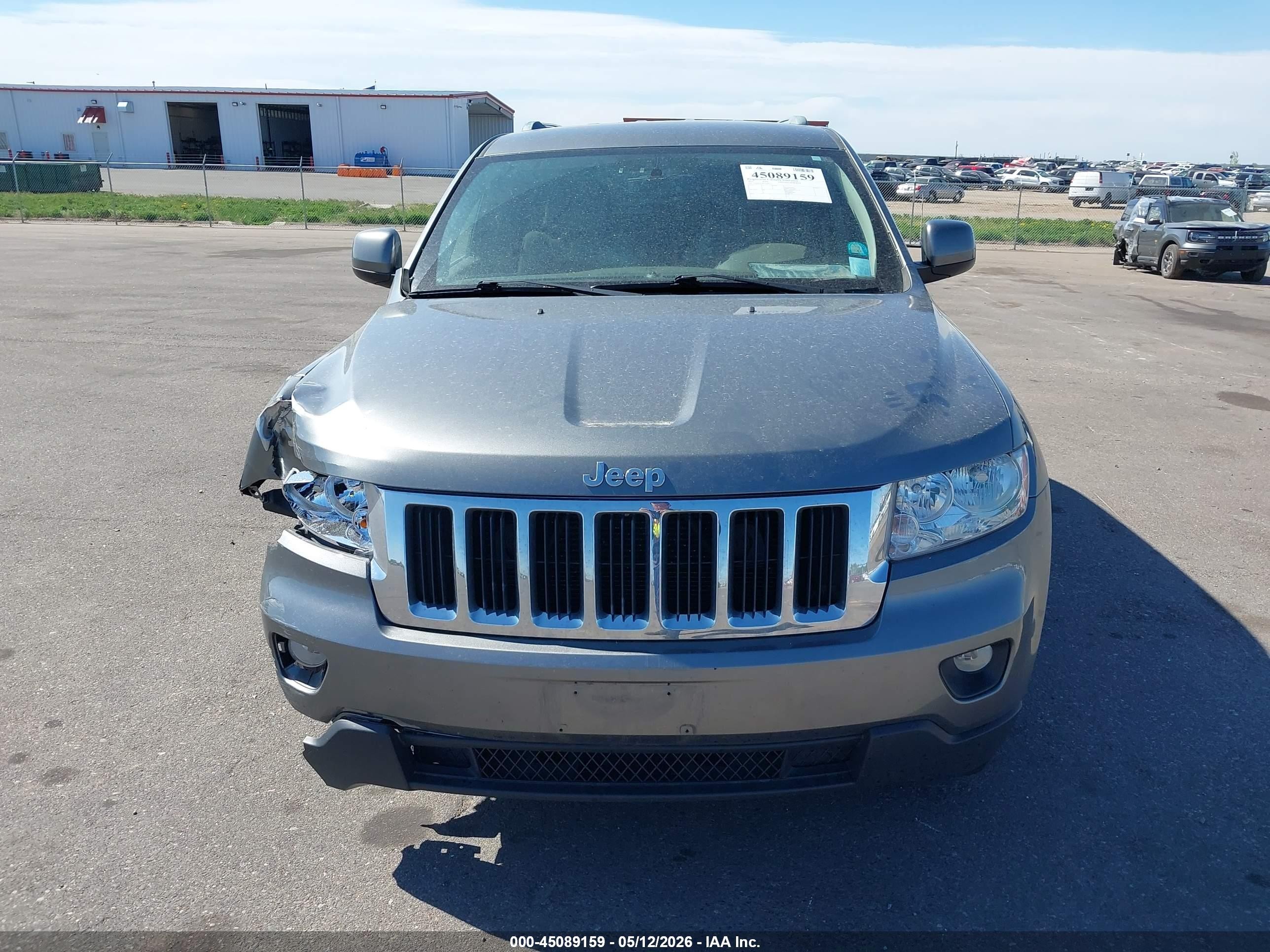 2012 Jeep Grand Cherokee Laredo Gray vin: 1C4RJFAGXCC169514
