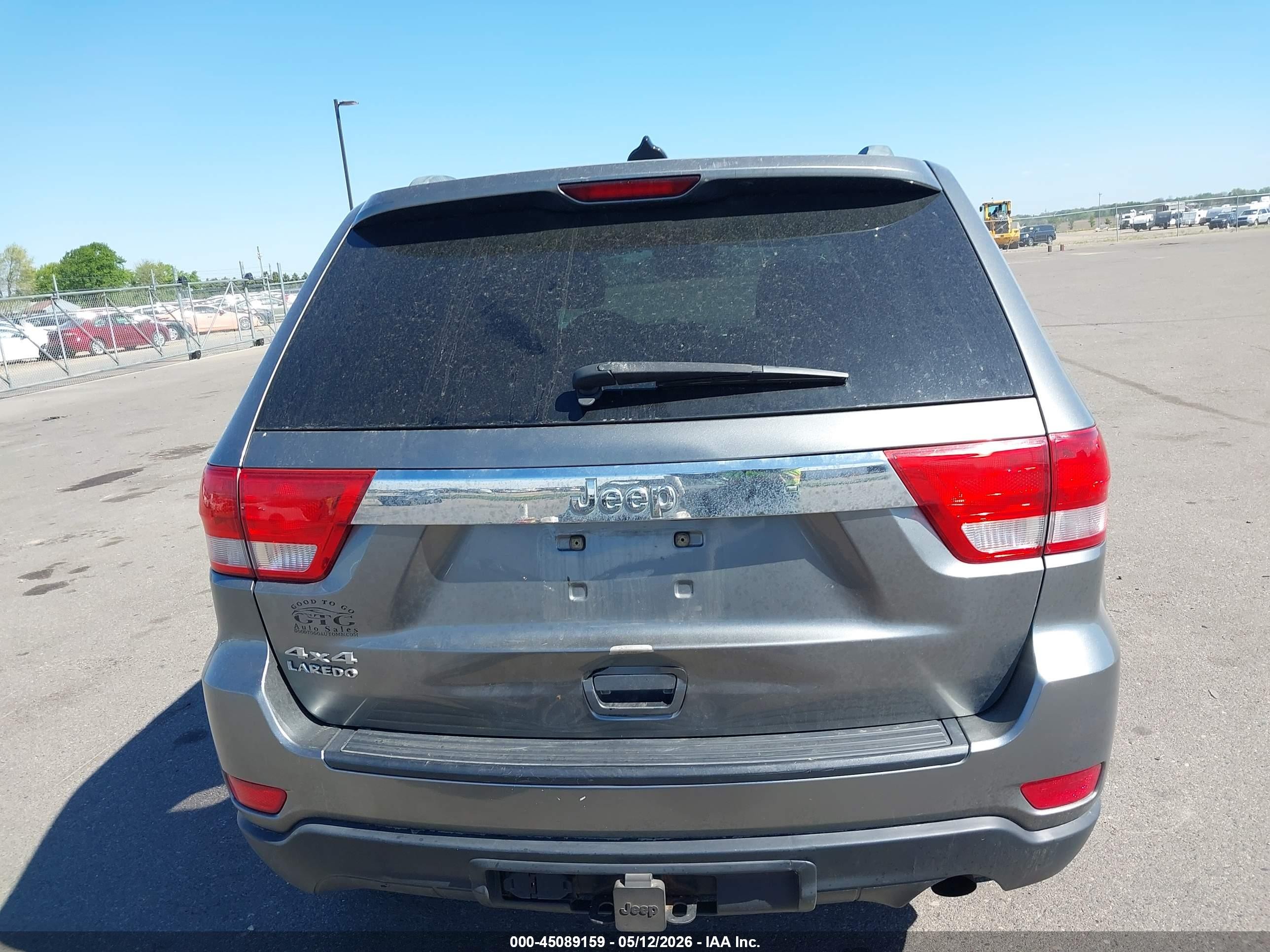 2012 Jeep Grand Cherokee Laredo Gray vin: 1C4RJFAGXCC169514