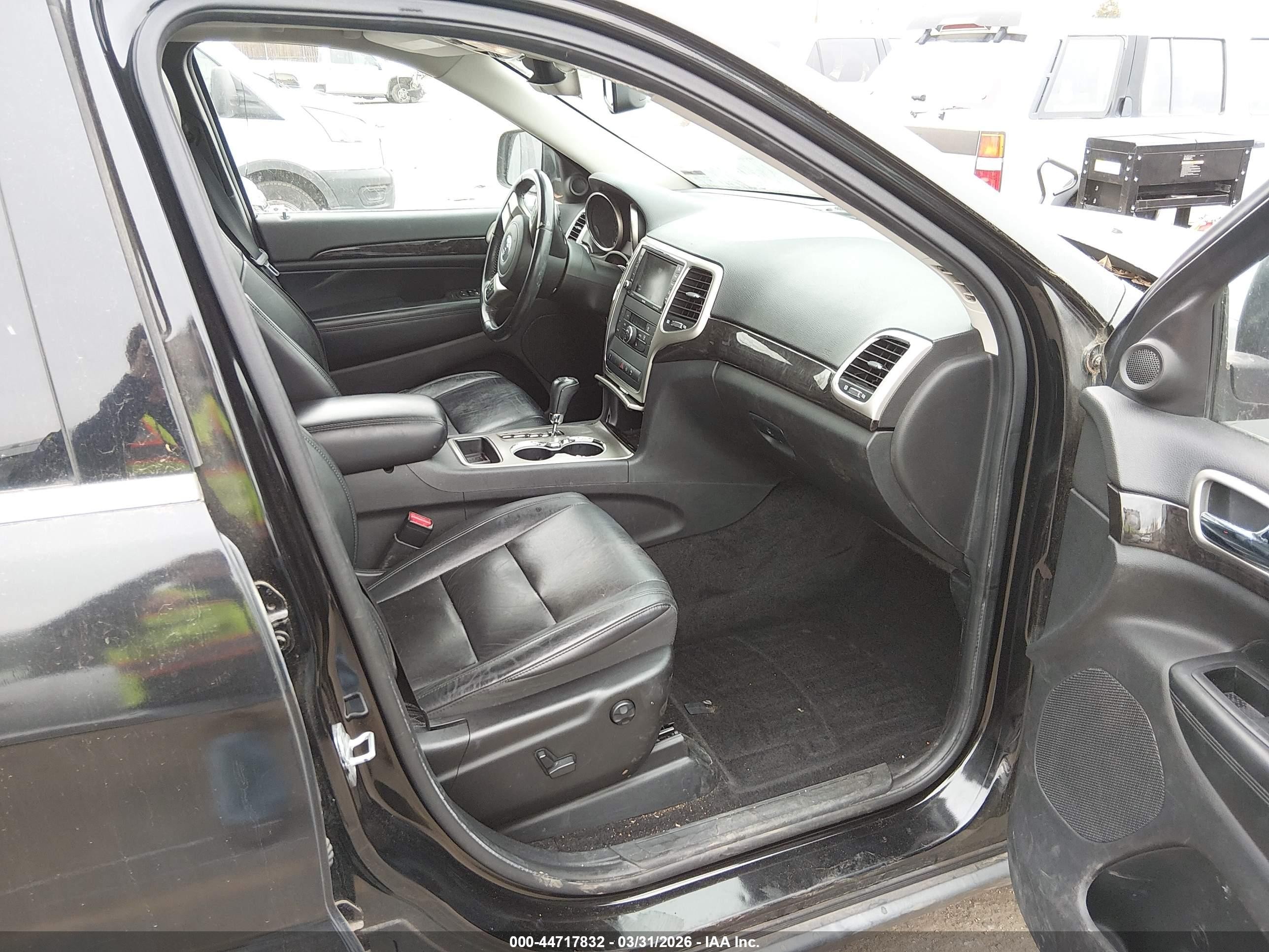 2012 Jeep Grand Cherokee Laredo Black vin: 1C4RJFAGXCC200888