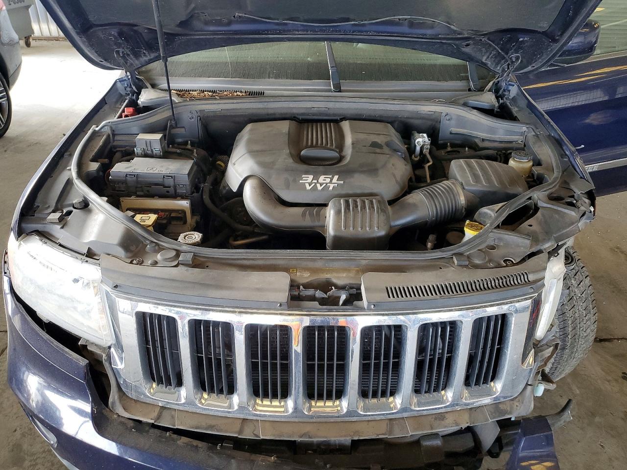 2012 Jeep Grand Cherokee Laredo Blue vin: 1C4RJFAGXCC219201