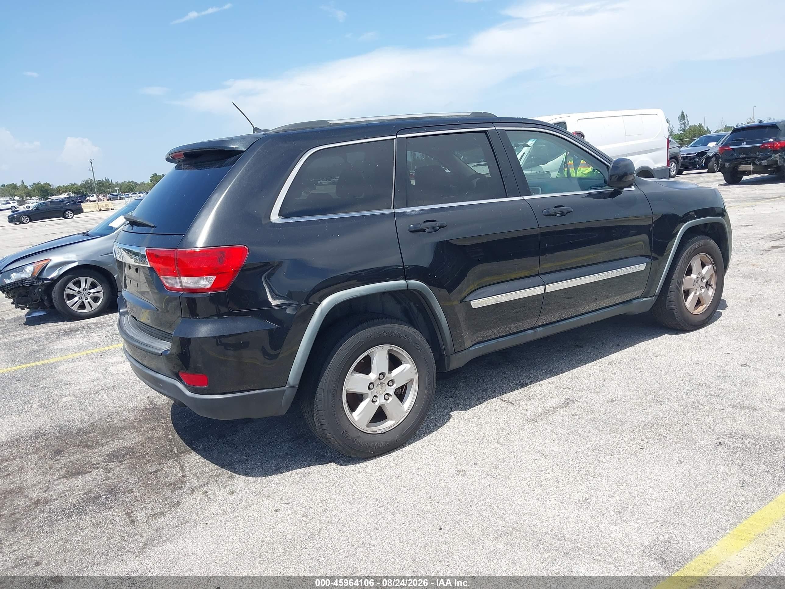 2012 Jeep Grand Cherokee Laredo Черный vin: 1C4RJFAGXCC221482