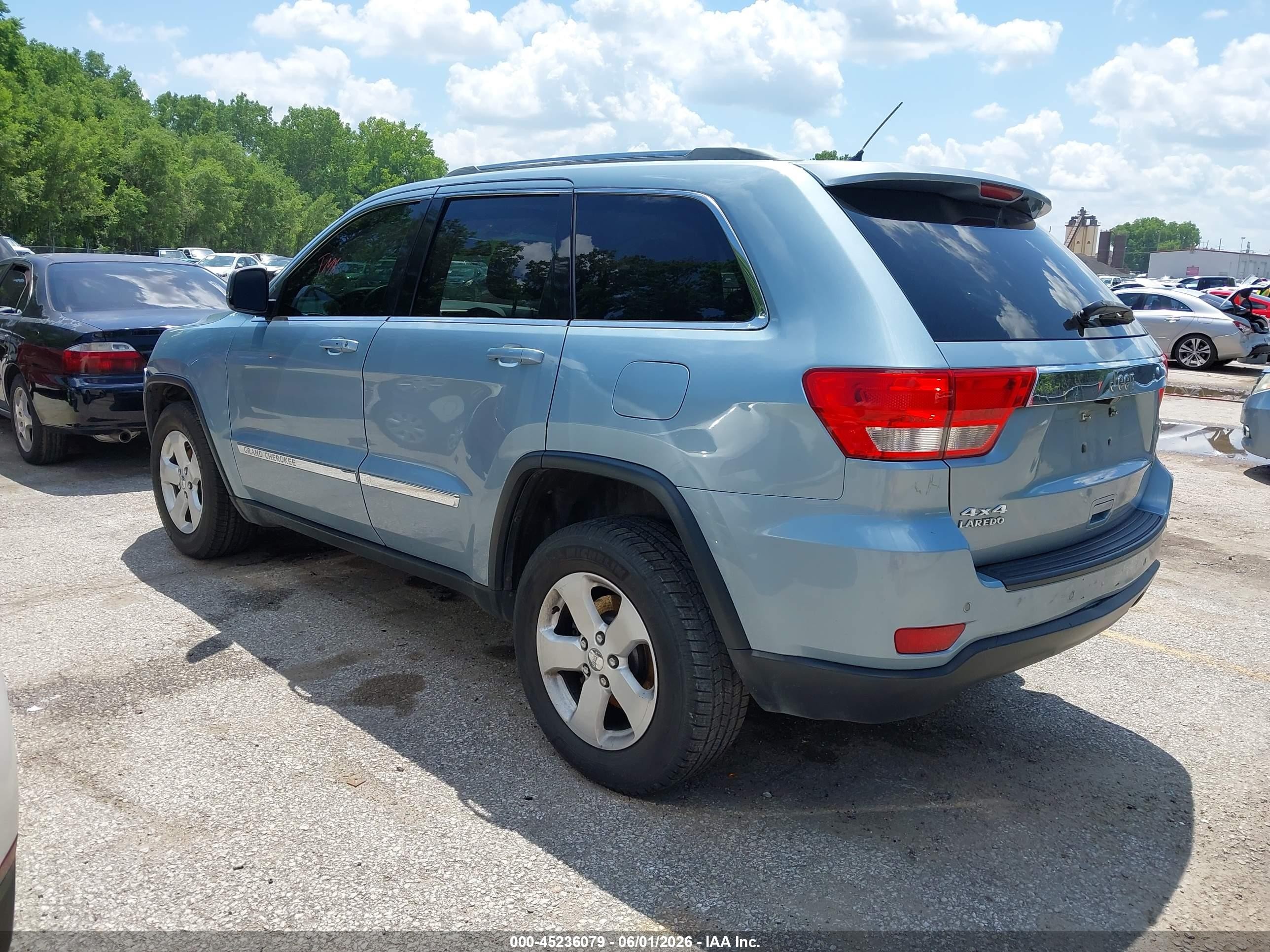 2012 Jeep Grand Cherokee Laredo Light Blue vin: 1C4RJFAGXCC227248