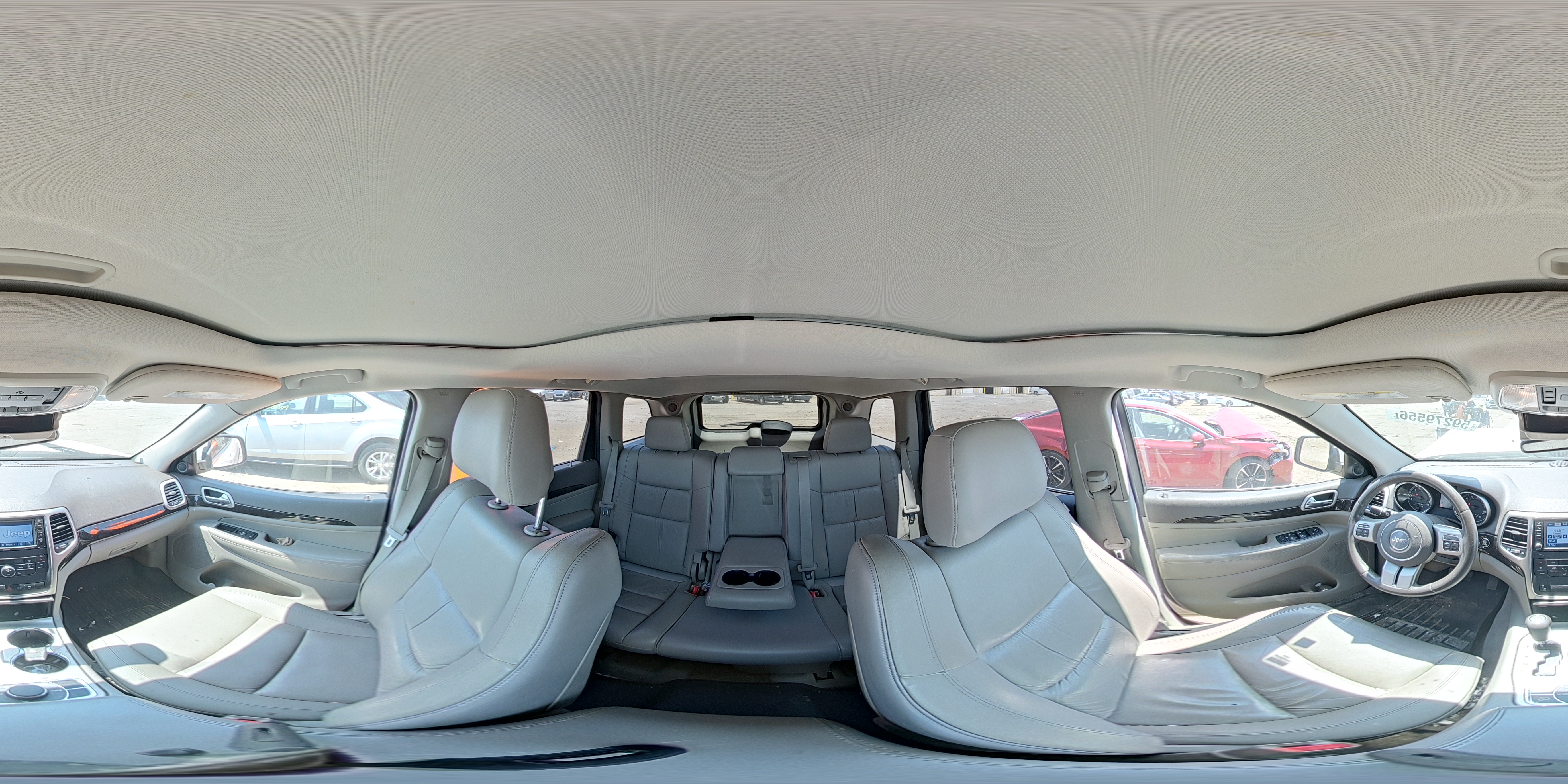 2012 Jeep Grand Cherokee Laredo White vin: 1C4RJFAGXCC242669