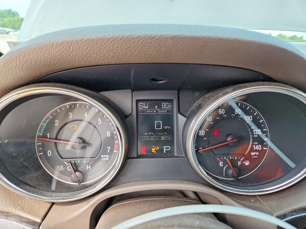 2012 Jeep Grand Cherokee Tan vin: 1C4RJFAGXCC250609