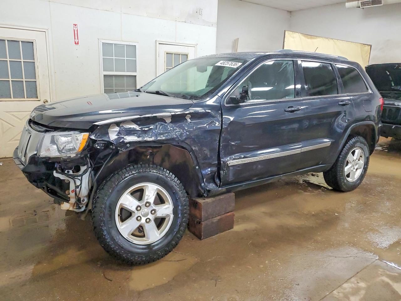 2012 Jeep Grand Cherokee Laredo Blue vin: 1C4RJFAGXCC256037