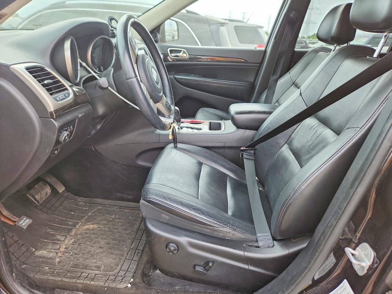2012 Jeep Grand Cherokee Laredo Черный vin: 1C4RJFAGXCC281357