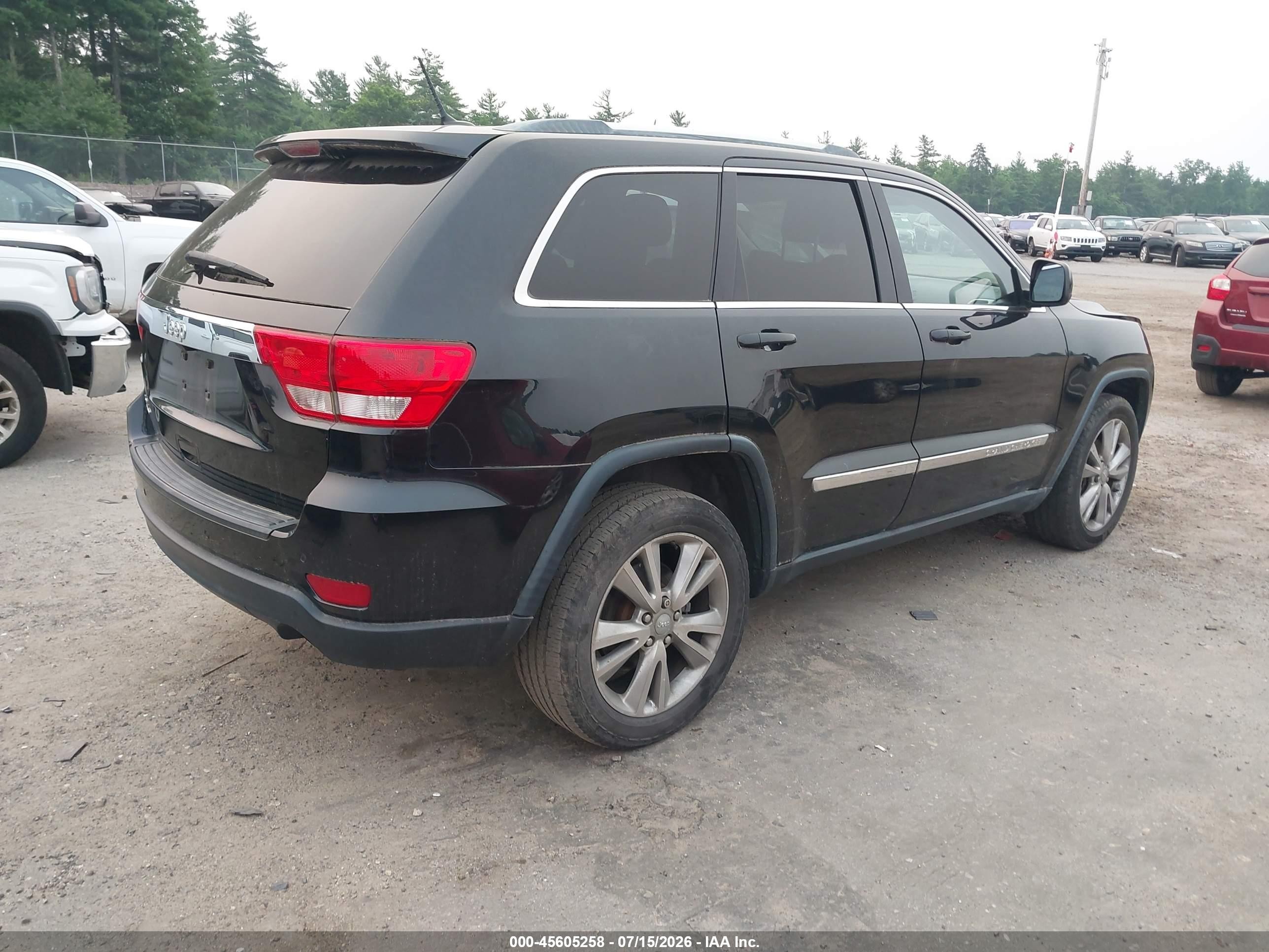 2012 Jeep Grand Cherokee Laredo Черный vin: 1C4RJFAGXCC294321