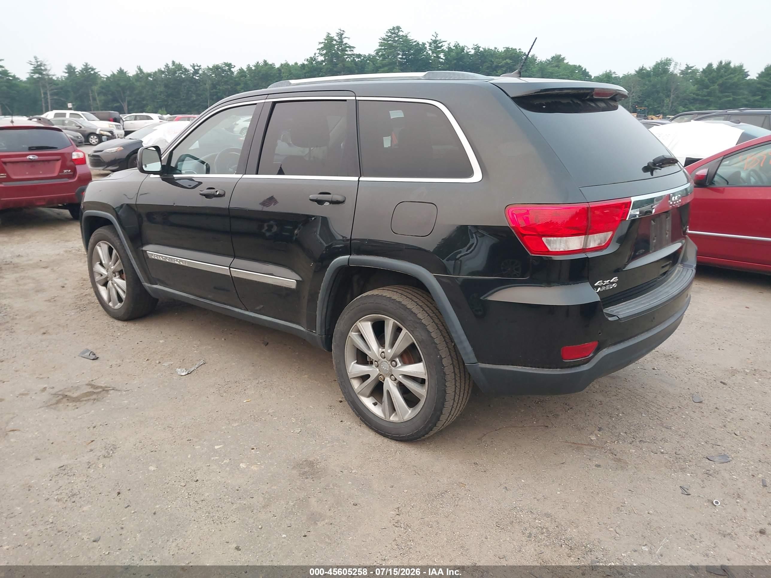 2012 Jeep Grand Cherokee Laredo Черный vin: 1C4RJFAGXCC294321