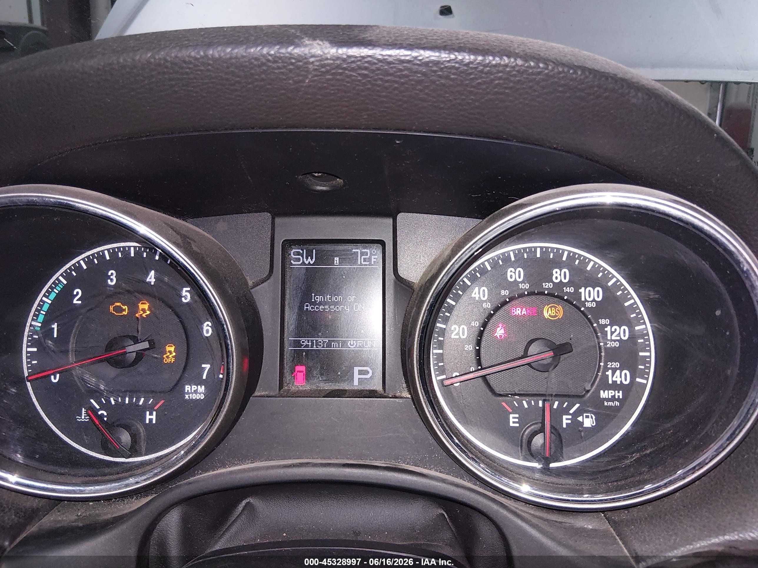 2012 Jeep Grand Cherokee Laredo Серебряный vin: 1C4RJFAGXCC359300
