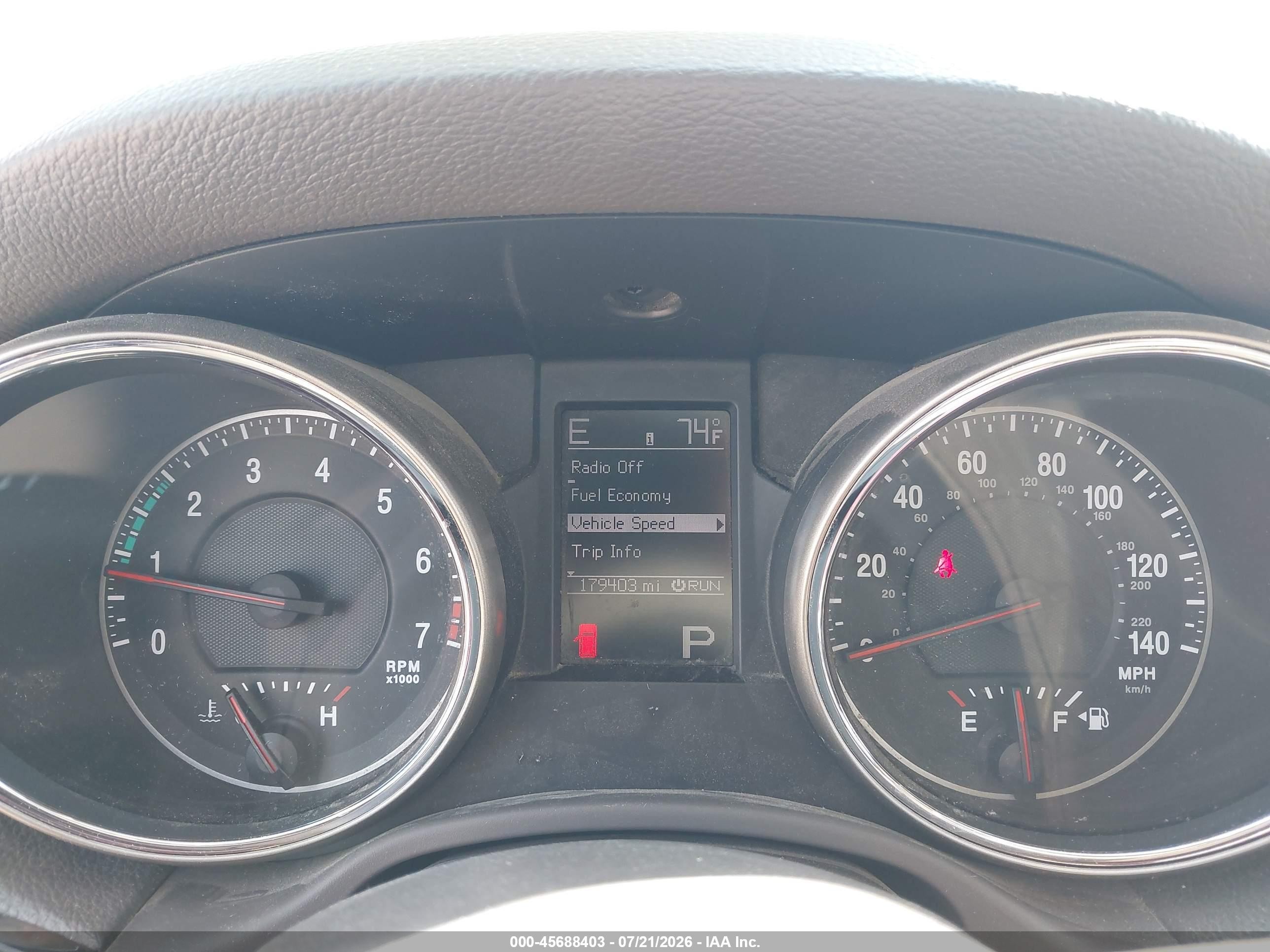 2013 Jeep Grand Cherokee Laredo Серебряный vin: 1C4RJFAGXDC518303