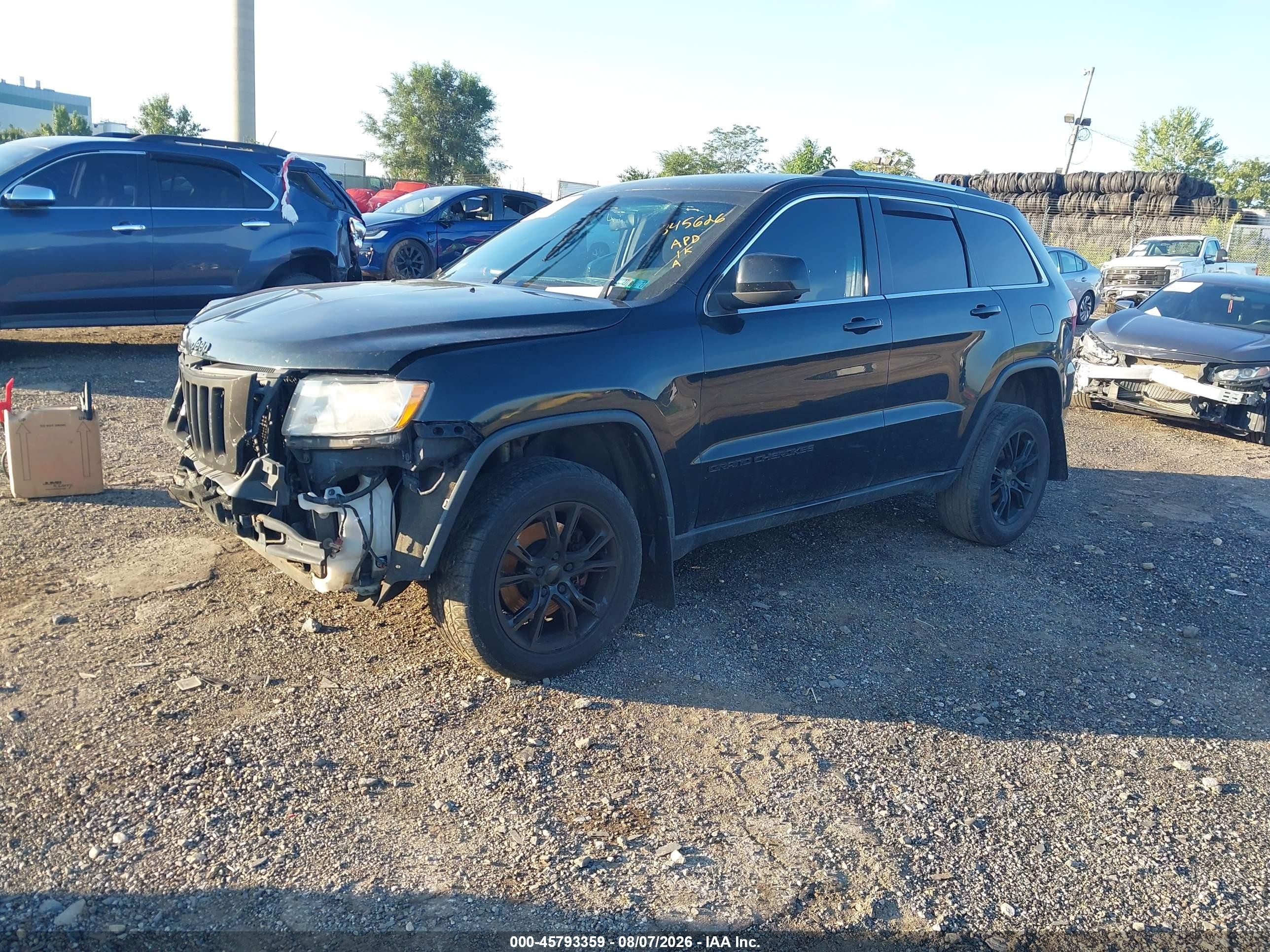 2013 Jeep Grand Cherokee Laredo Black vin: 1C4RJFAGXDC586844