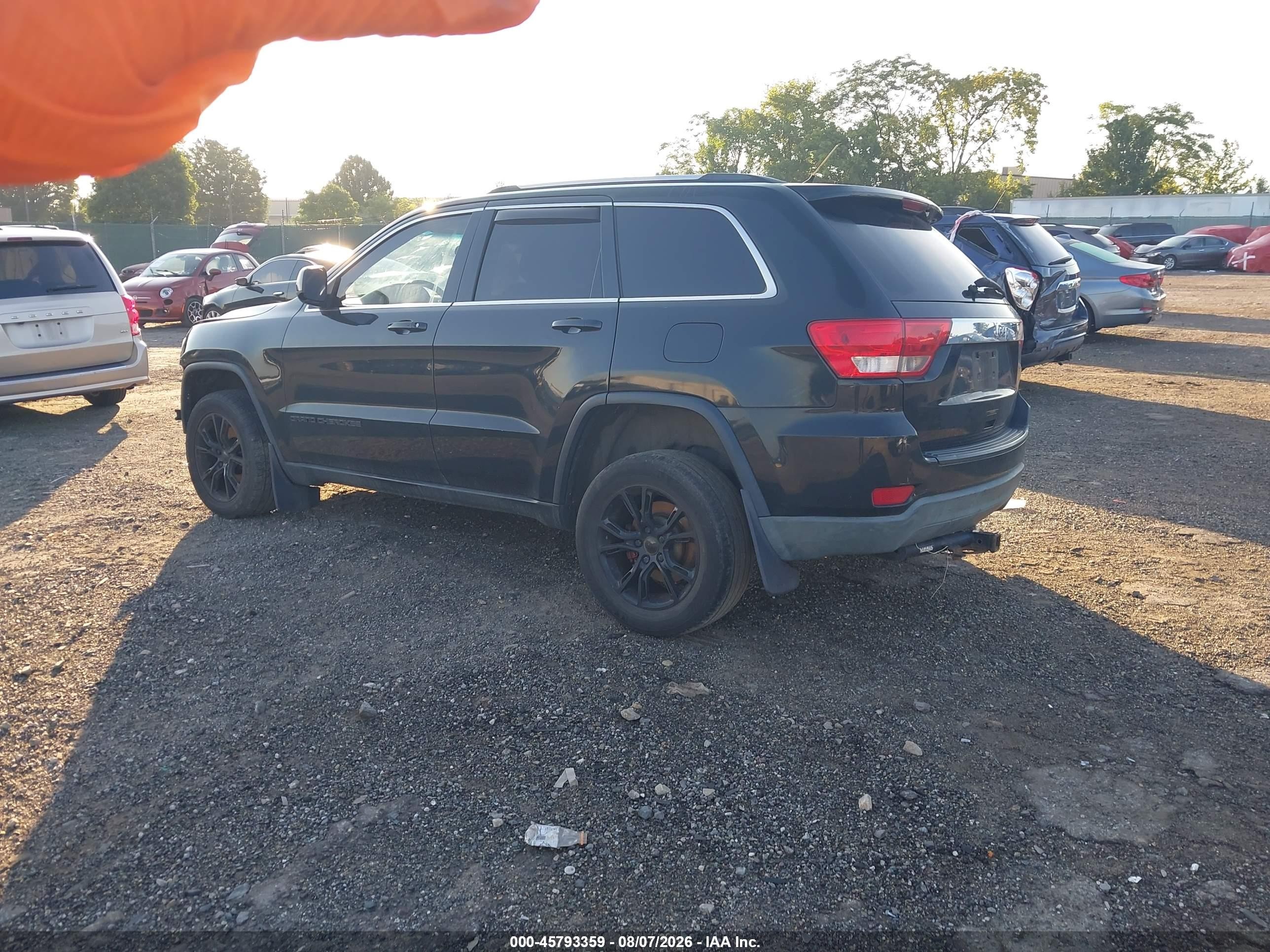 2013 Jeep Grand Cherokee Laredo Black vin: 1C4RJFAGXDC586844