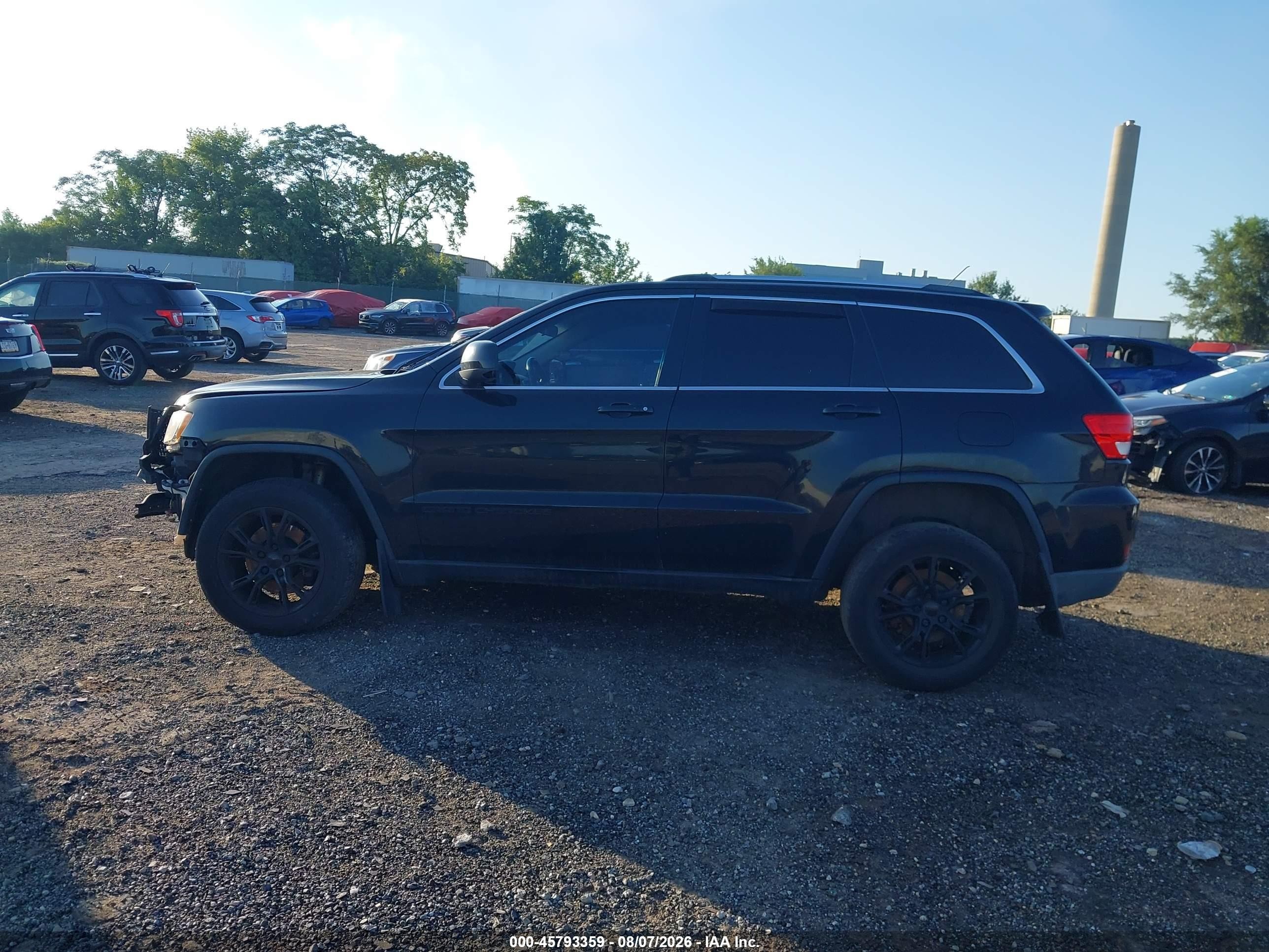 2013 Jeep Grand Cherokee Laredo Black vin: 1C4RJFAGXDC586844