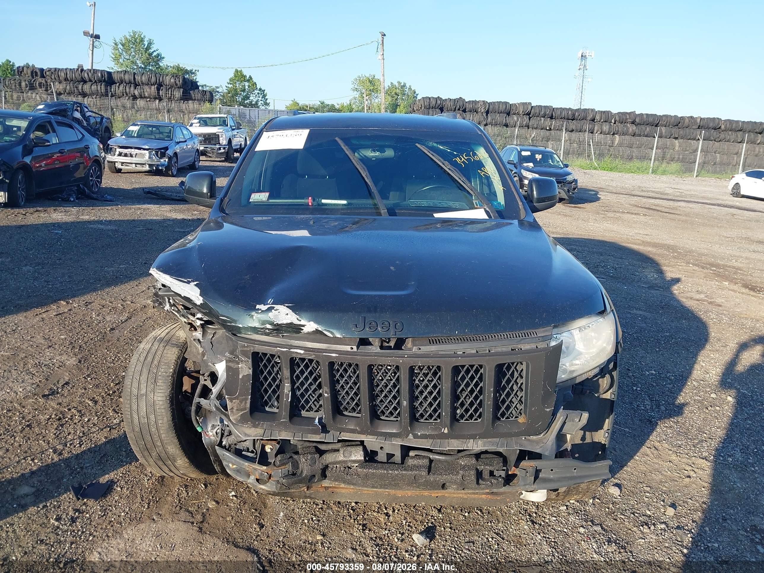 2013 Jeep Grand Cherokee Laredo Black vin: 1C4RJFAGXDC586844