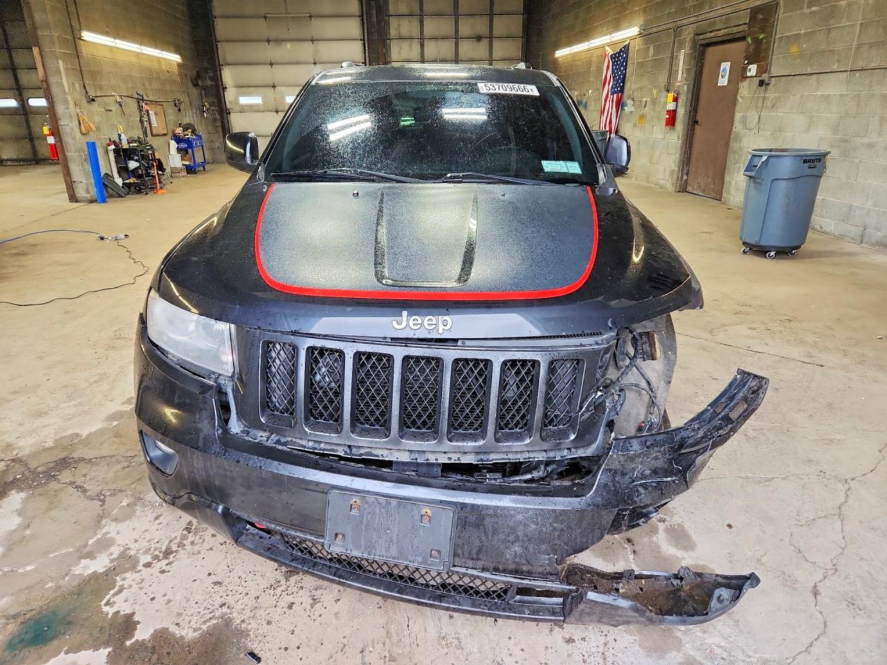 2013 Jeep Grand Cherokee Laredo Black vin: 1C4RJFAGXDC619082