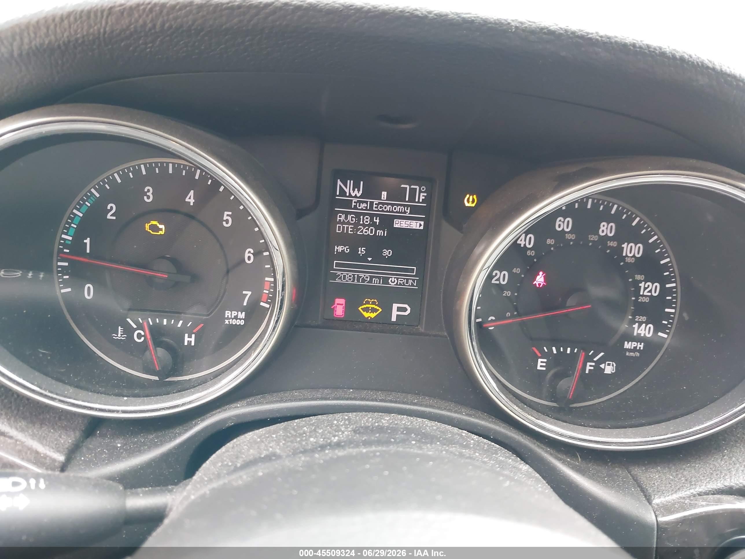 2013 Jeep Grand Cherokee Laredo Silver vin: 1C4RJFAGXDC634116