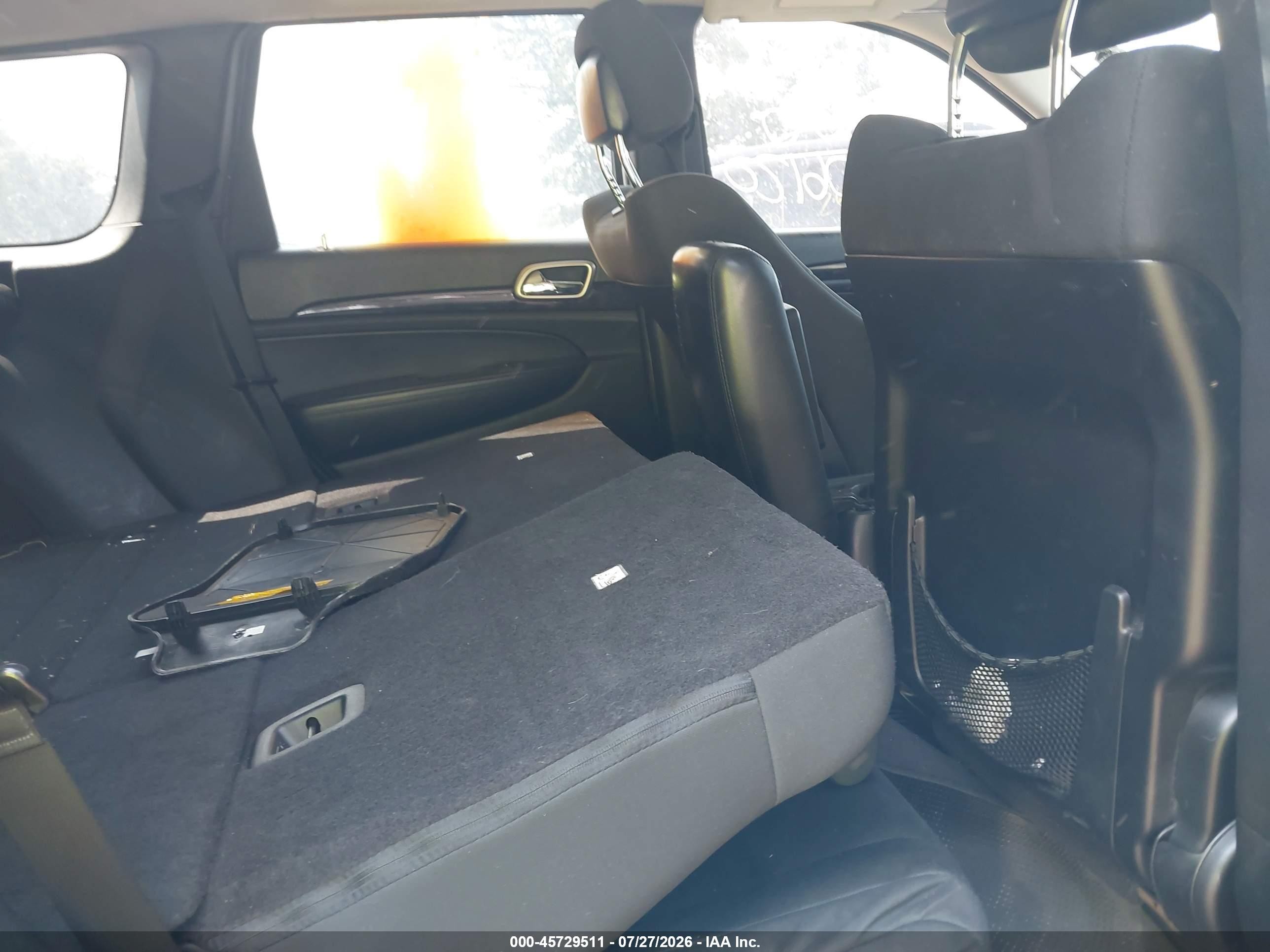 2013 Jeep Grand Cherokee Laredo Черный vin: 1C4RJFAGXDC639882