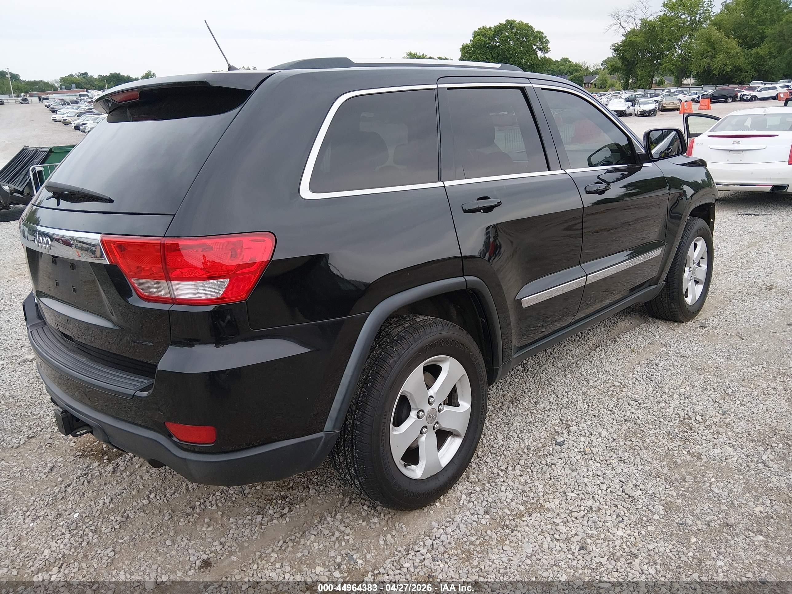 2013 Jeep Grand Cherokee Laredo Черный vin: 1C4RJFAGXDC641003