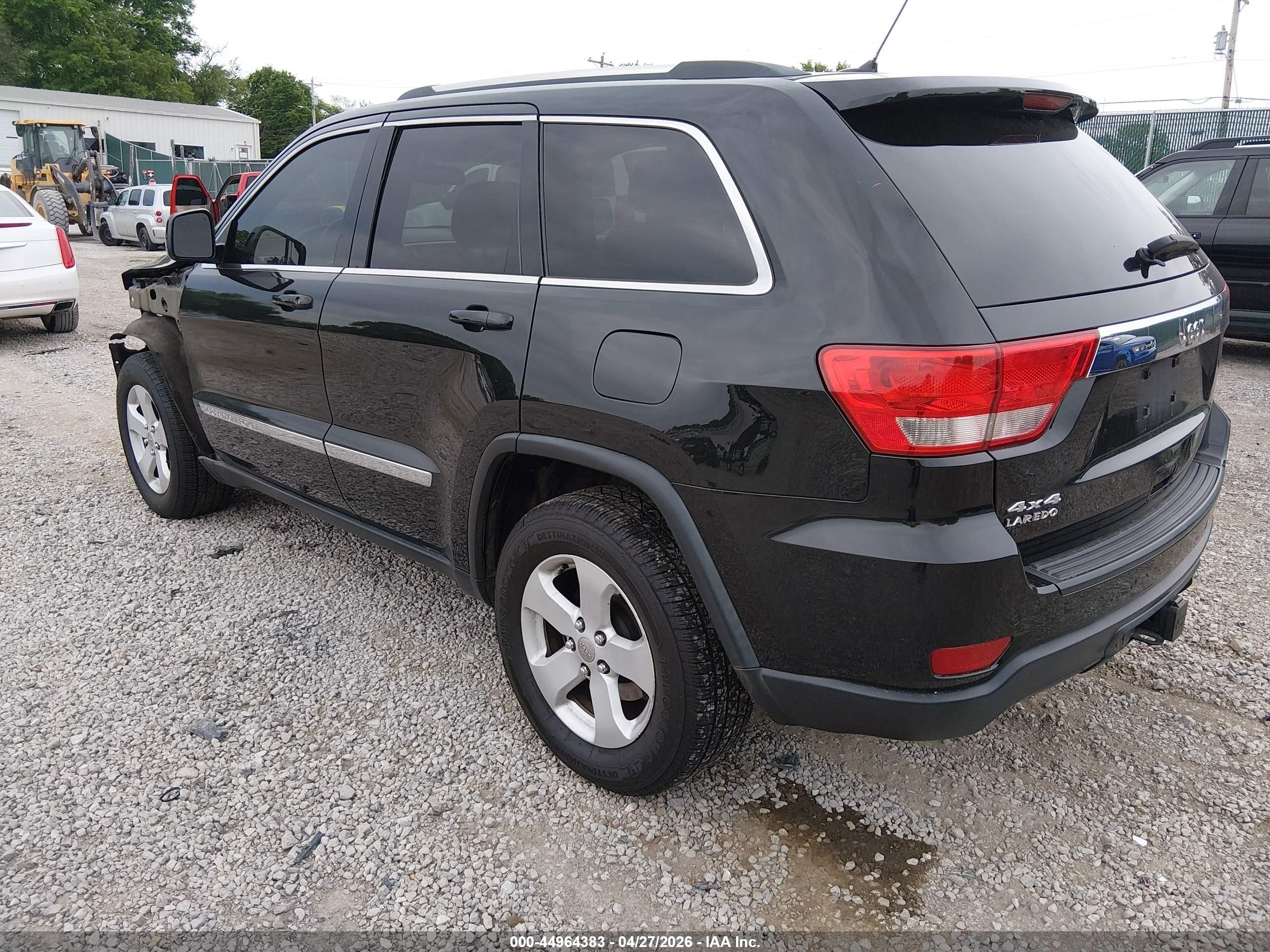 2013 Jeep Grand Cherokee Laredo Черный vin: 1C4RJFAGXDC641003