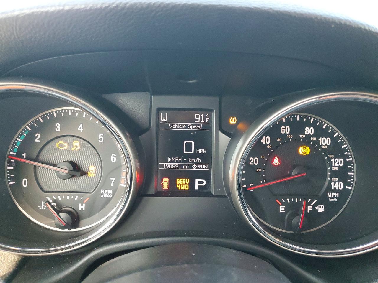 2013 Jeep Grand Cherokee Laredo Красный vin: 1C4RJFAGXDC644418