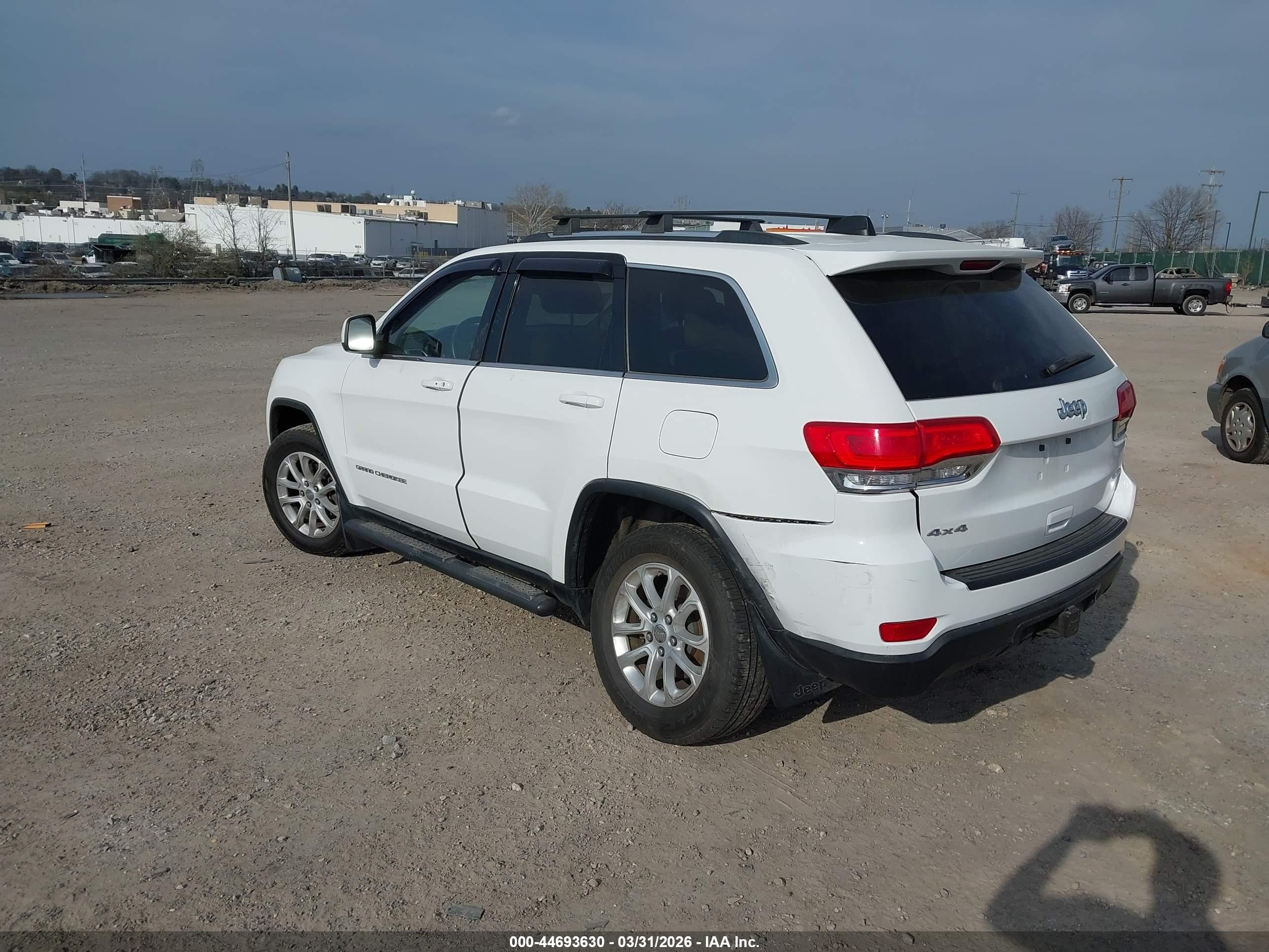 2014 Jeep Grand Cherokee Laredo White vin: 1C4RJFAGXEC103936