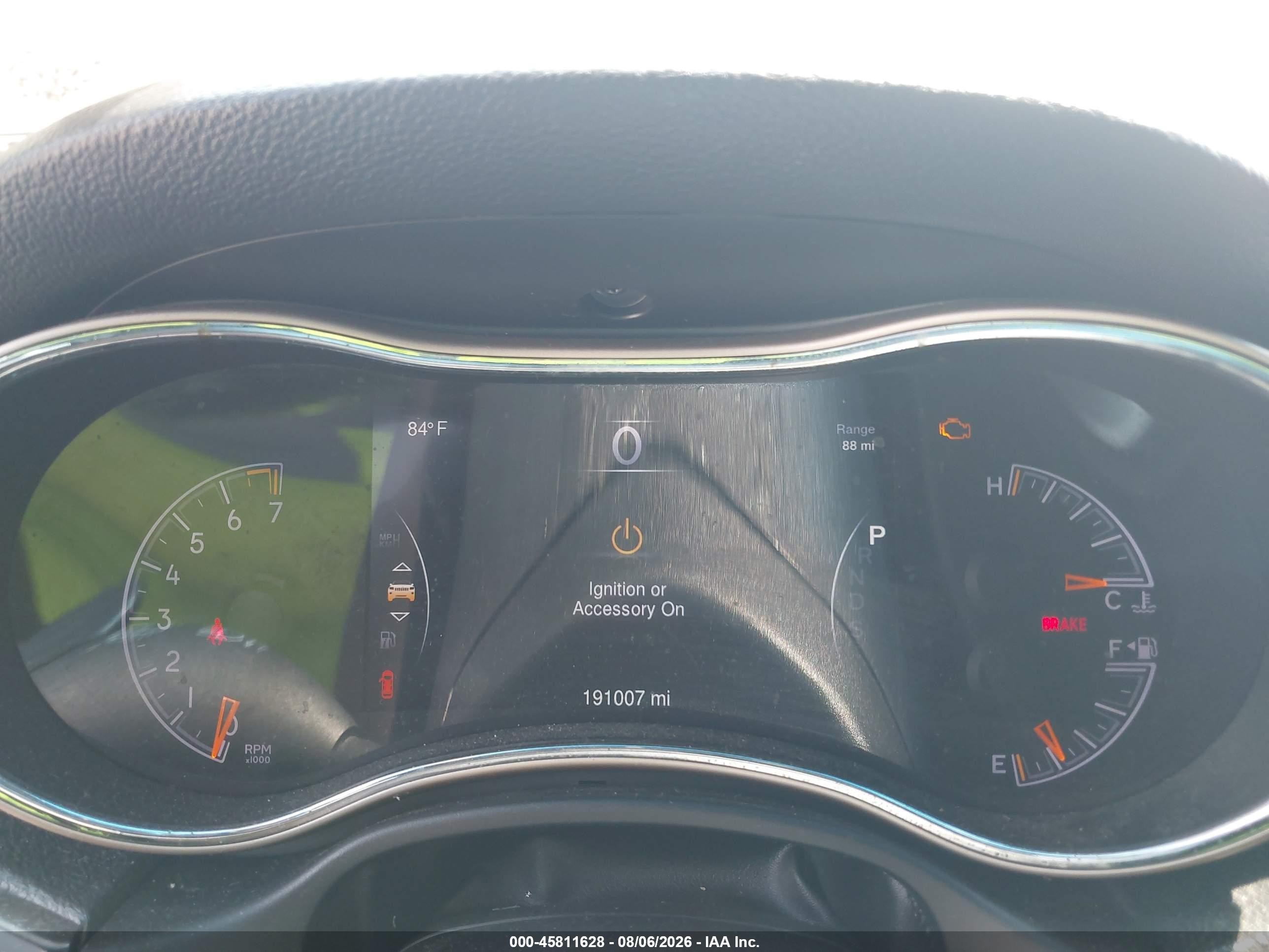 2014 Jeep Grand Cherokee Laredo Белый vin: 1C4RJFAGXEC128769