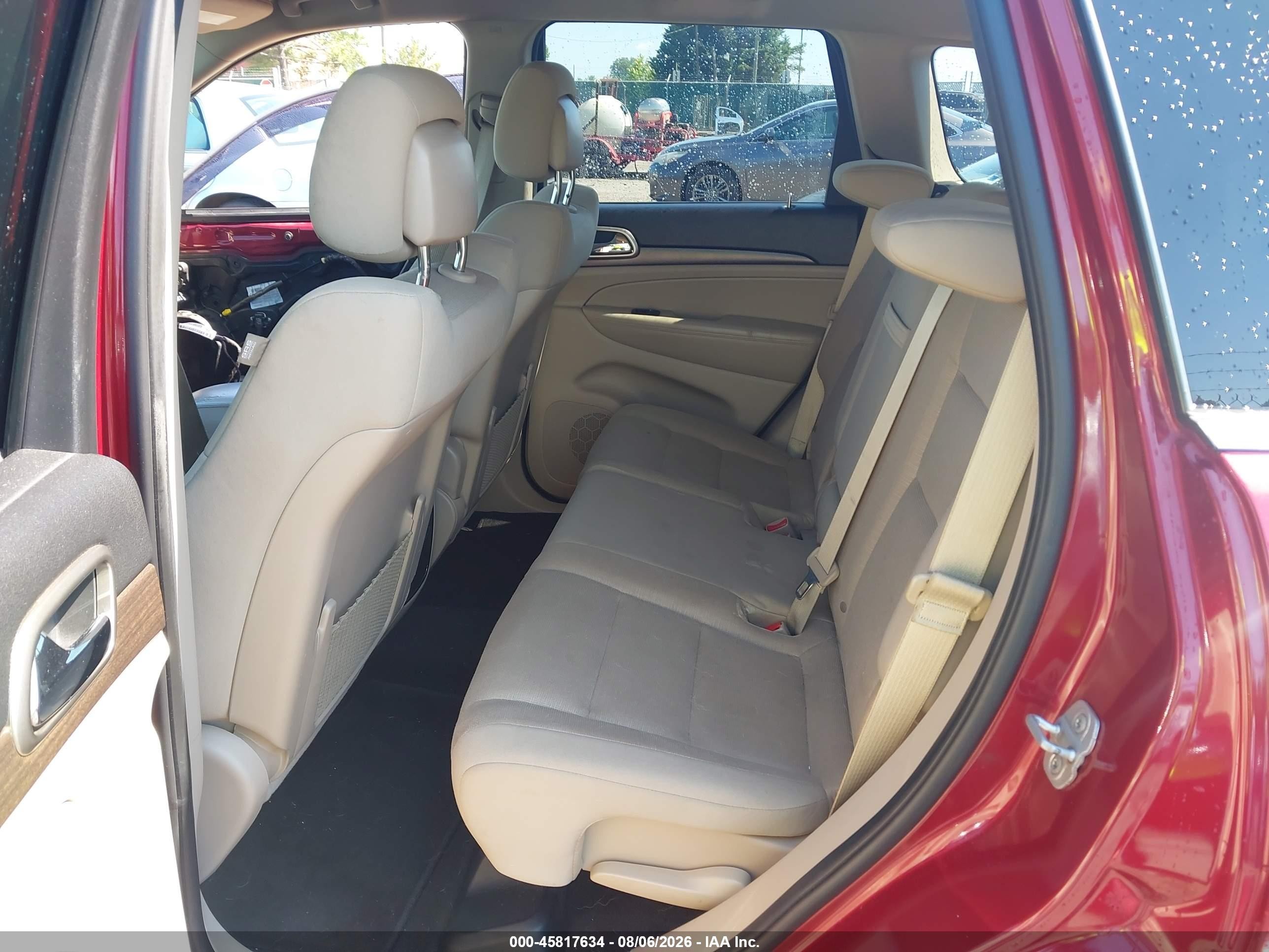 2014 Jeep Grand Cherokee Laredo Red vin: 1C4RJFAGXEC131221