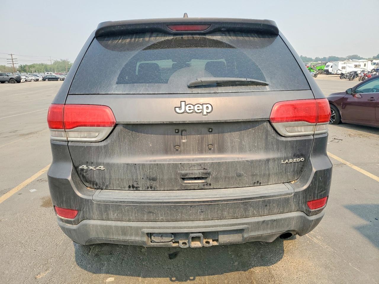 2014 Jeep Grand Cherokee Laredo Gray vin: 1C4RJFAGXEC135480