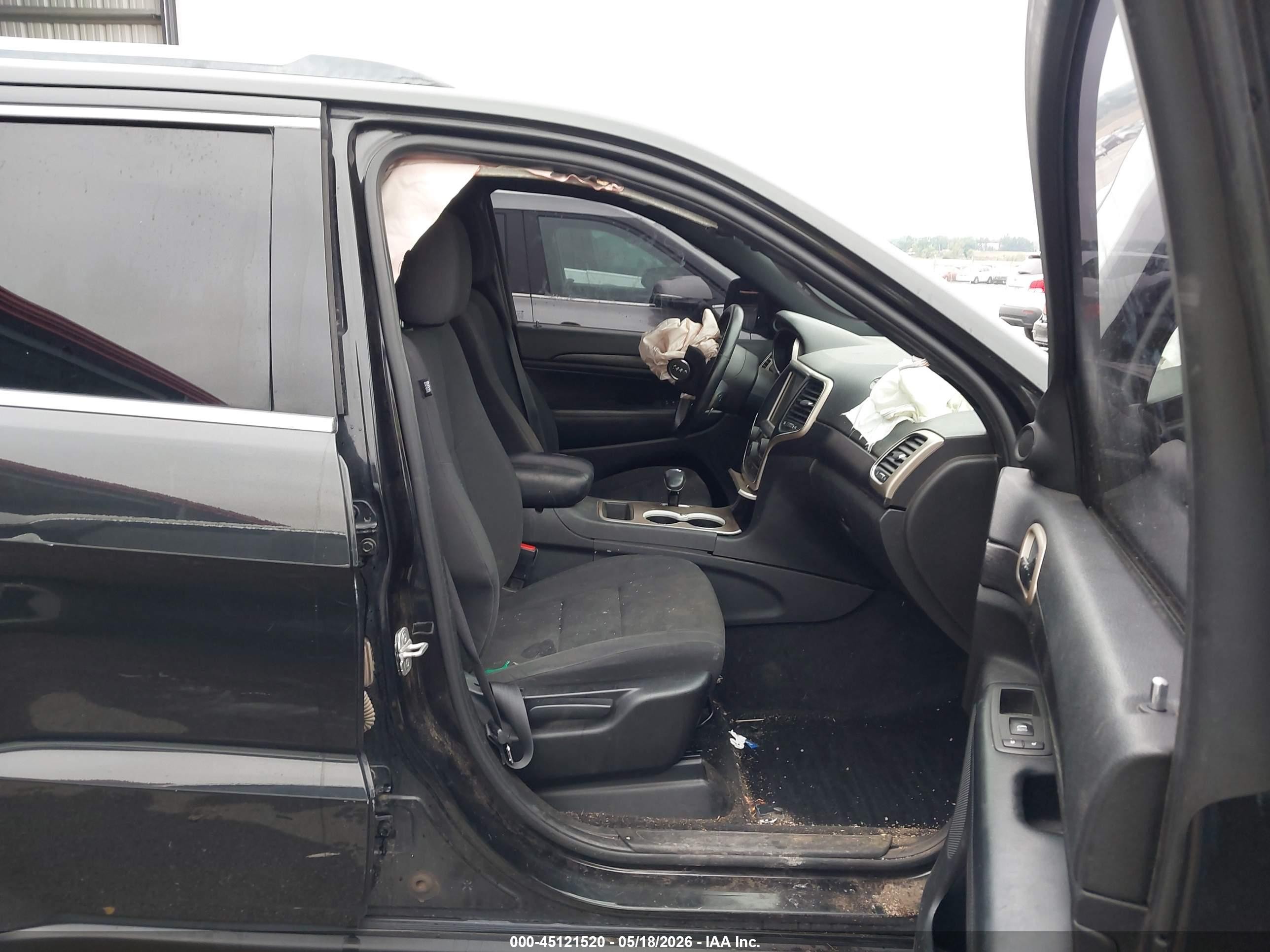 2014 Jeep Grand Cherokee Laredo Black vin: 1C4RJFAGXEC142834