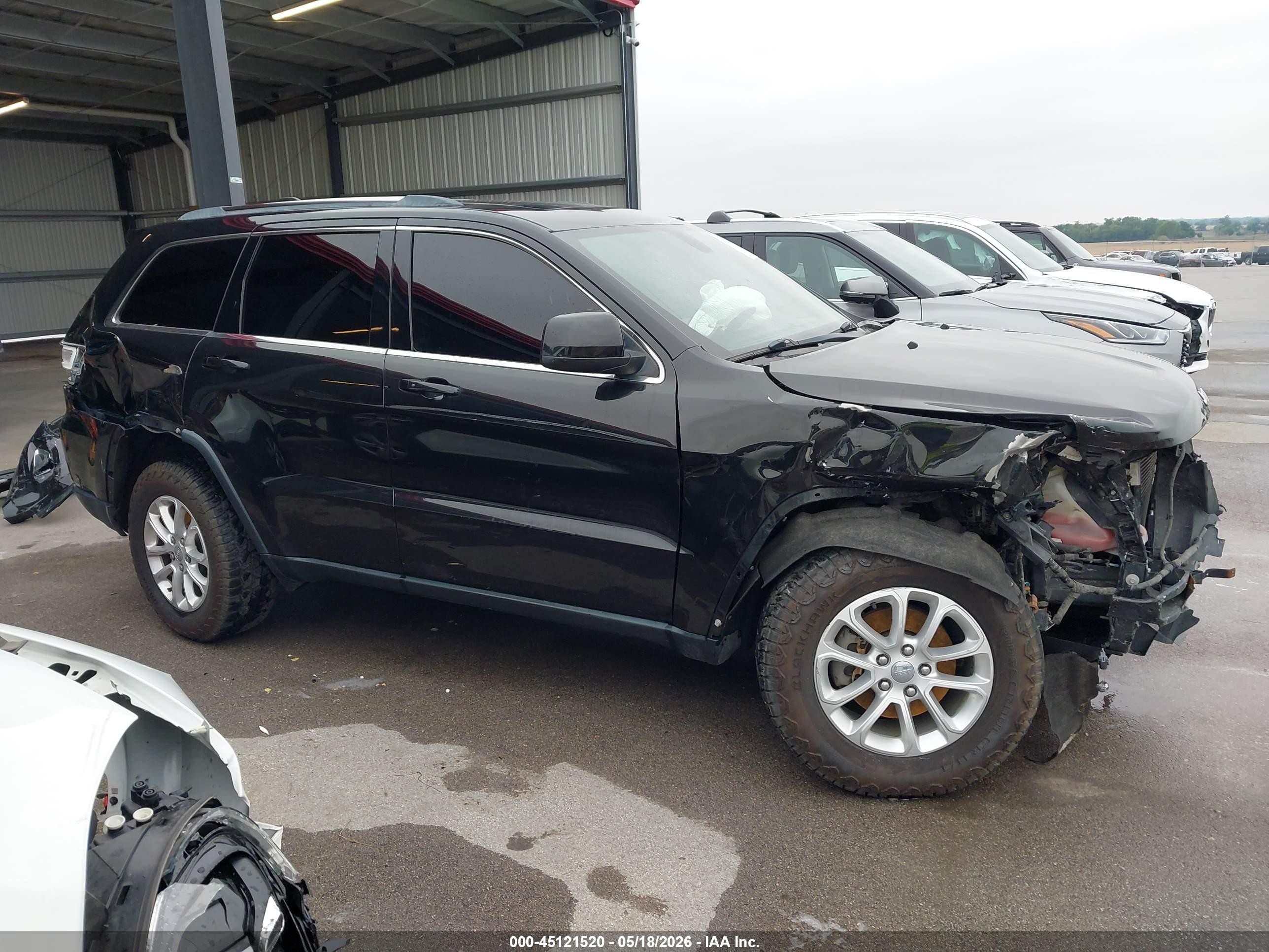 2014 Jeep Grand Cherokee Laredo Black vin: 1C4RJFAGXEC142834