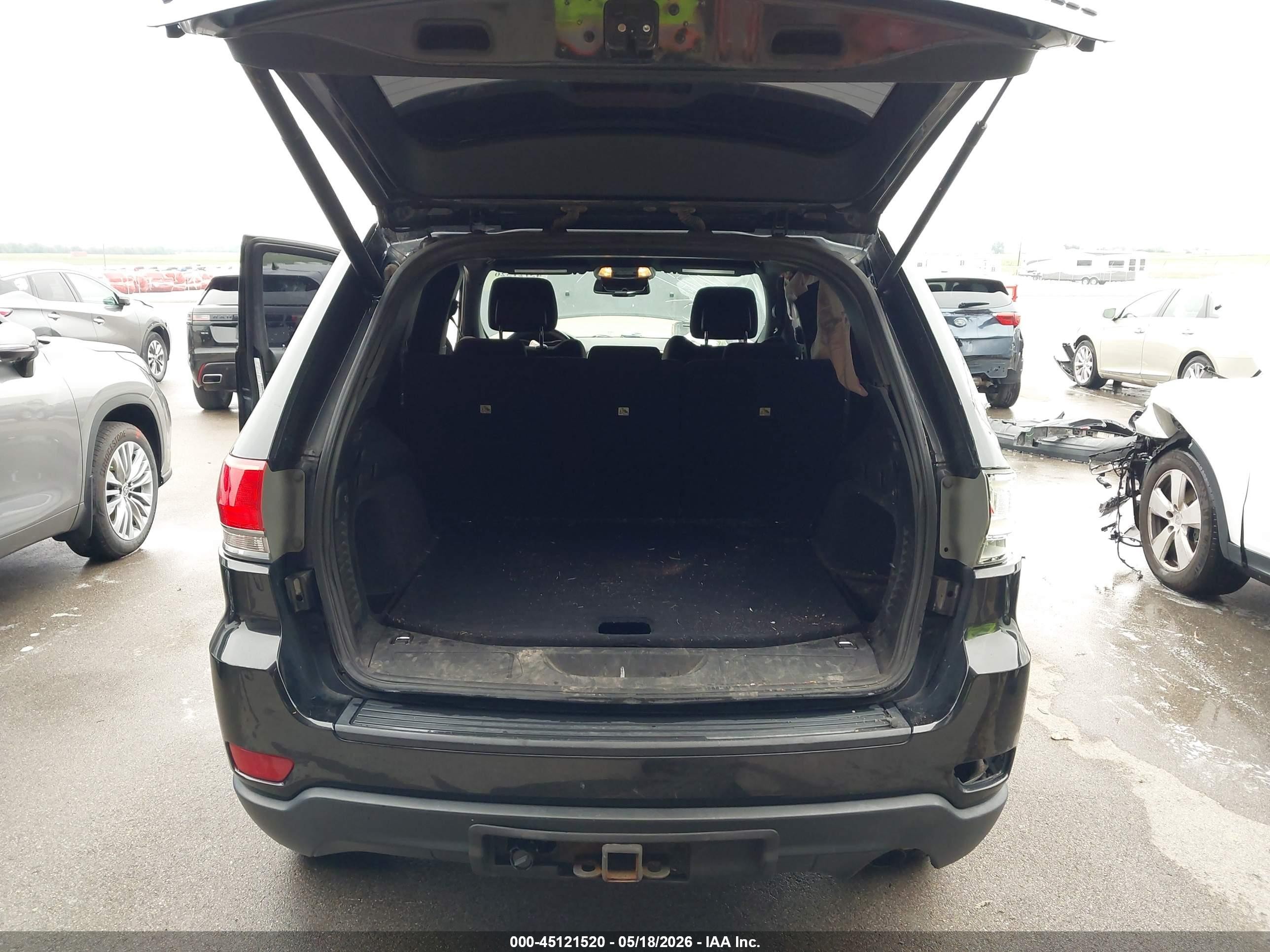 2014 Jeep Grand Cherokee Laredo Black vin: 1C4RJFAGXEC142834