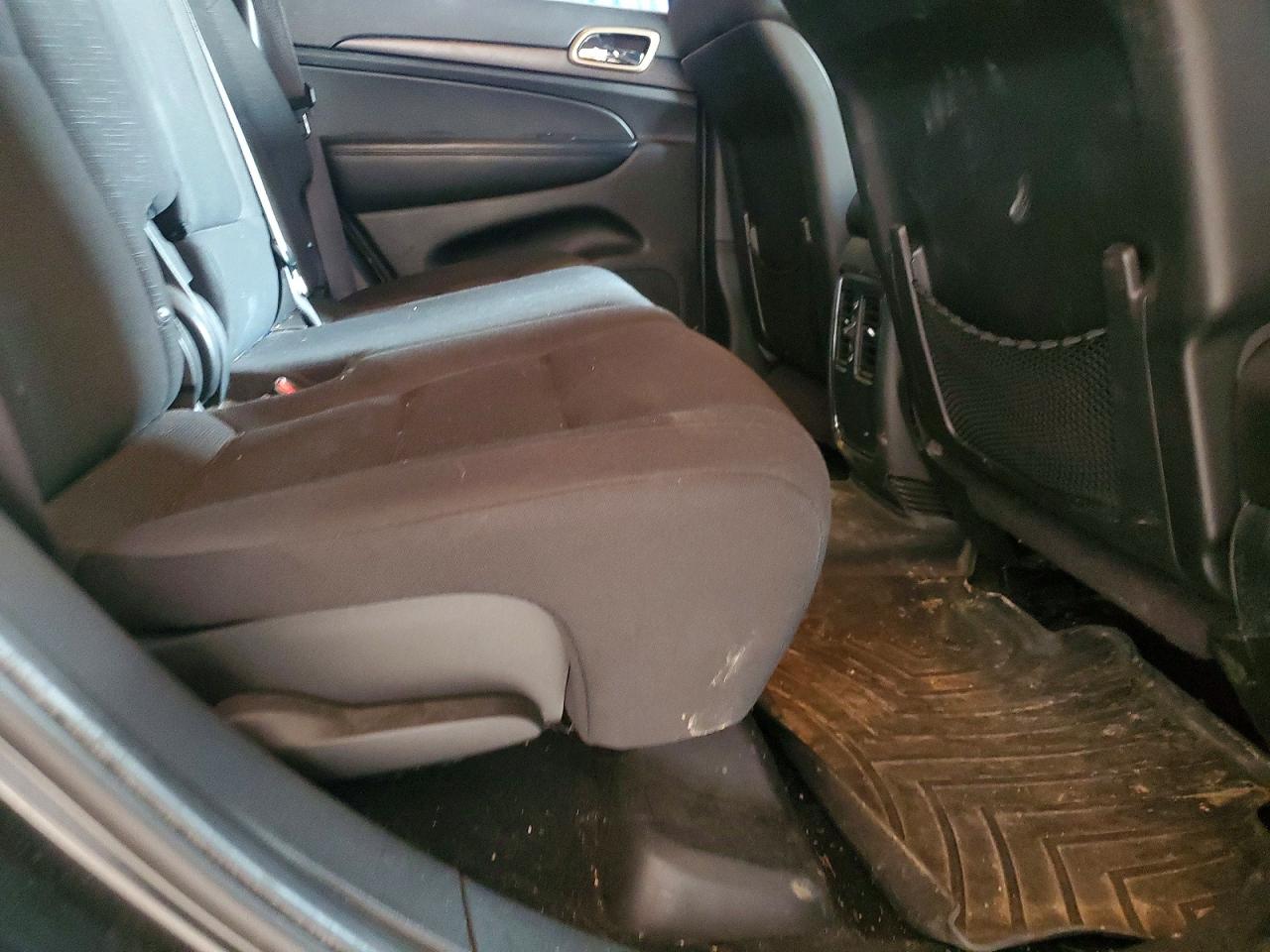 2014 Jeep Grand Cherokee Laredo Black vin: 1C4RJFAGXEC171833