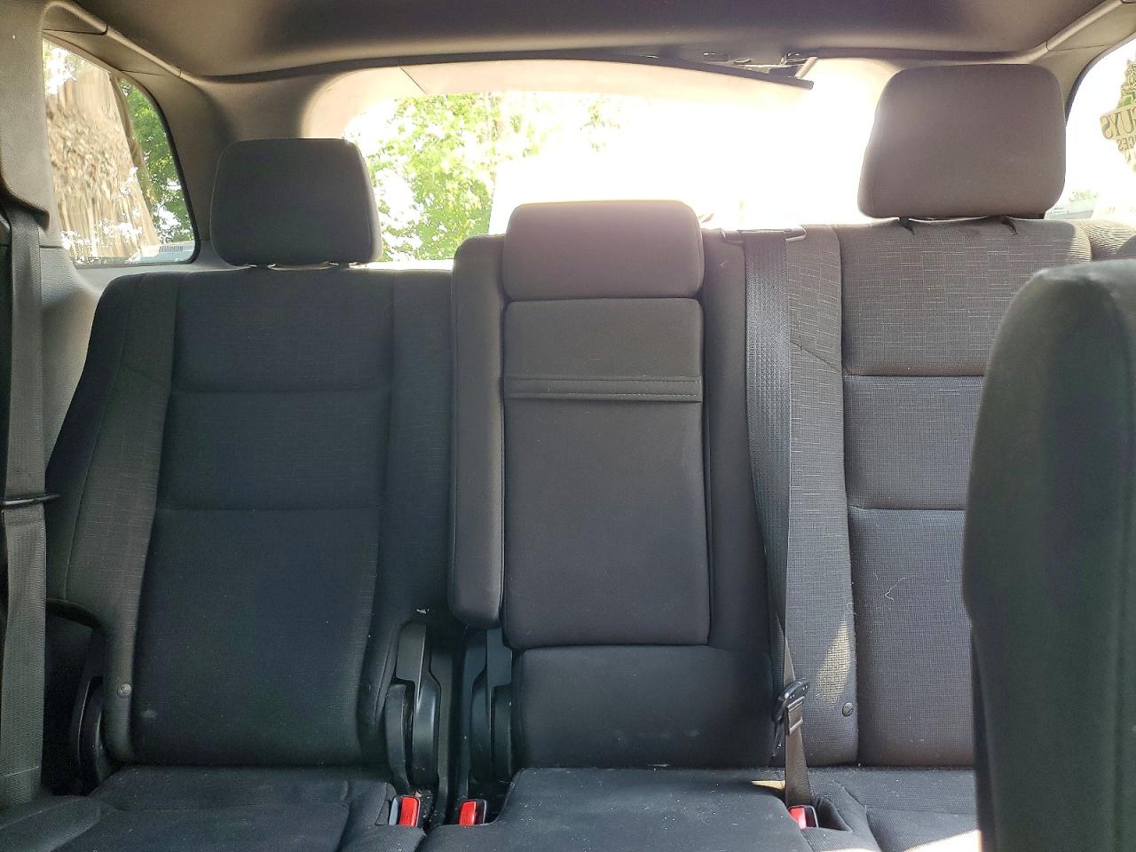 2014 Jeep Grand Cherokee Laredo Silver vin: 1C4RJFAGXEC184727