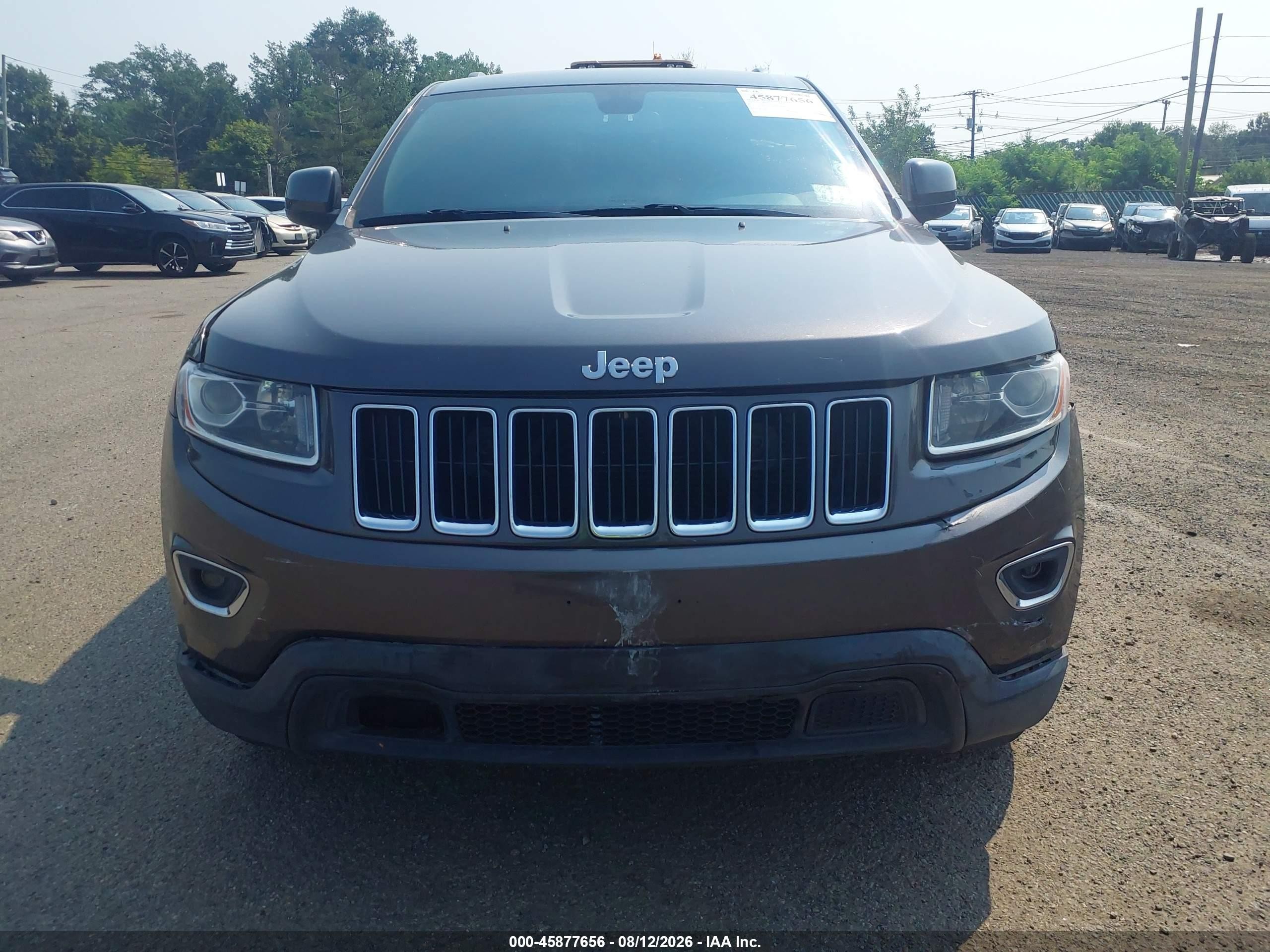 2014 Jeep Grand Cherokee Laredo Gray vin: 1C4RJFAGXEC333685