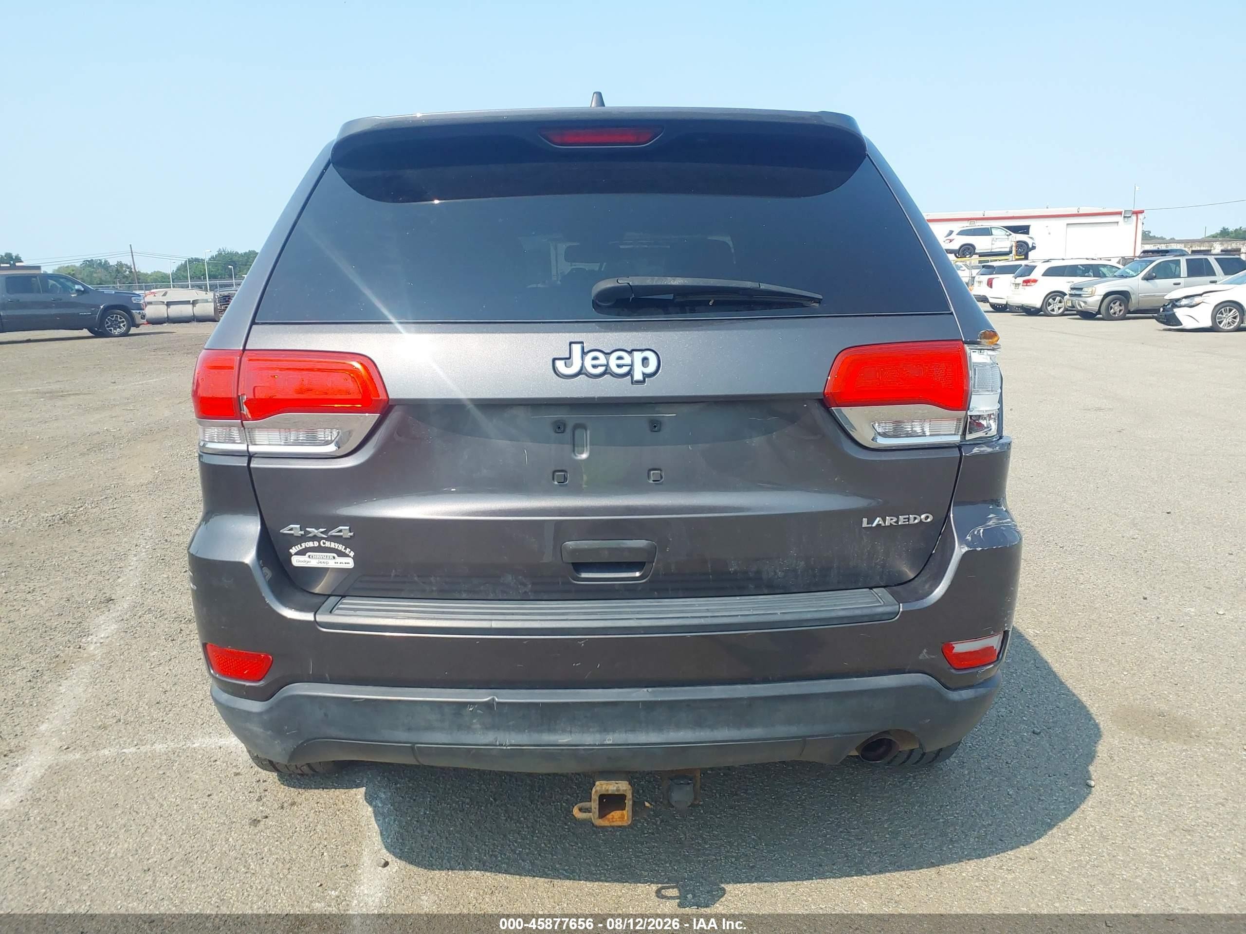 2014 Jeep Grand Cherokee Laredo Gray vin: 1C4RJFAGXEC333685