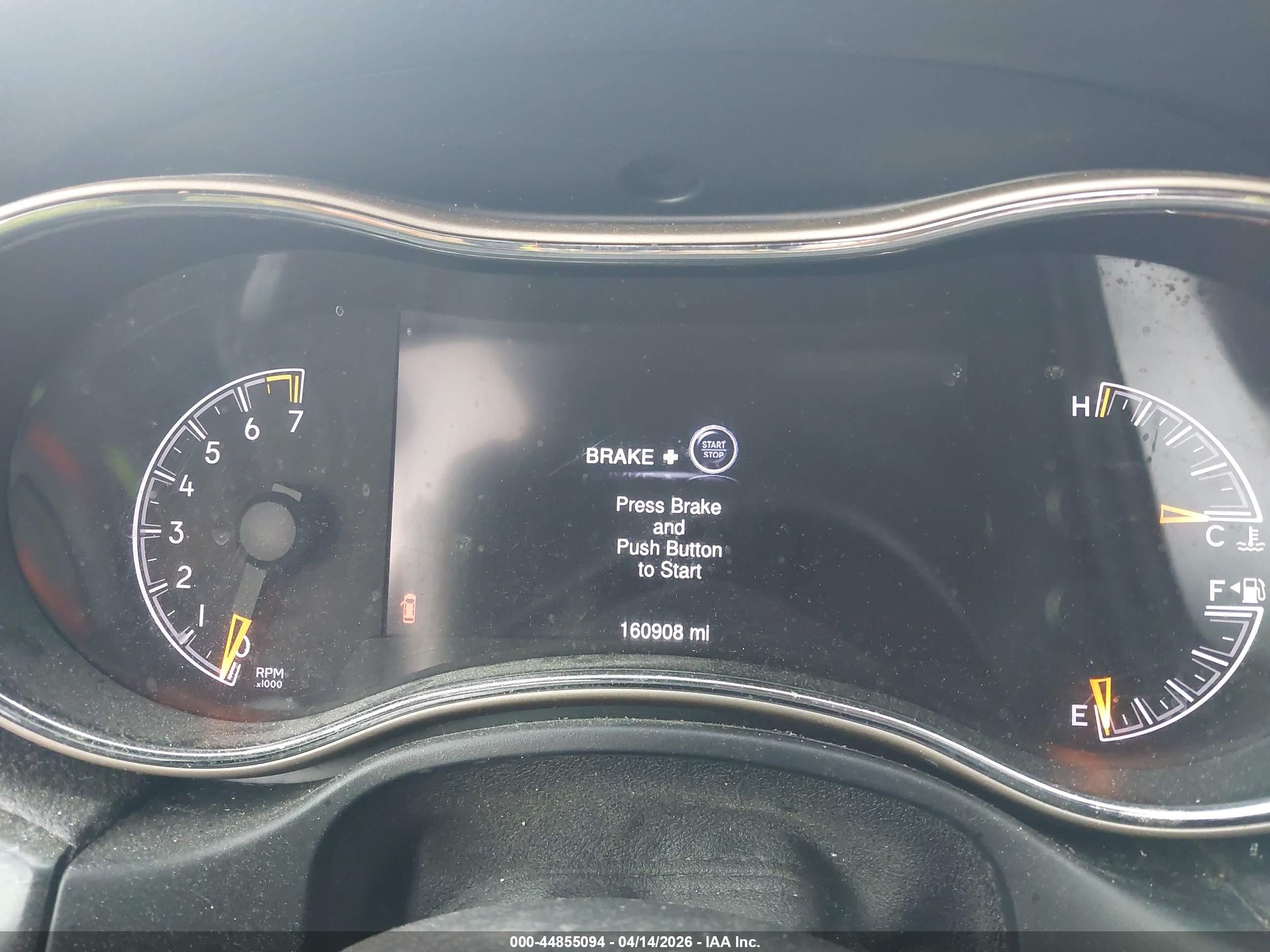 2014 Jeep Grand Cherokee Laredo Серый vin: 1C4RJFAGXEC352253
