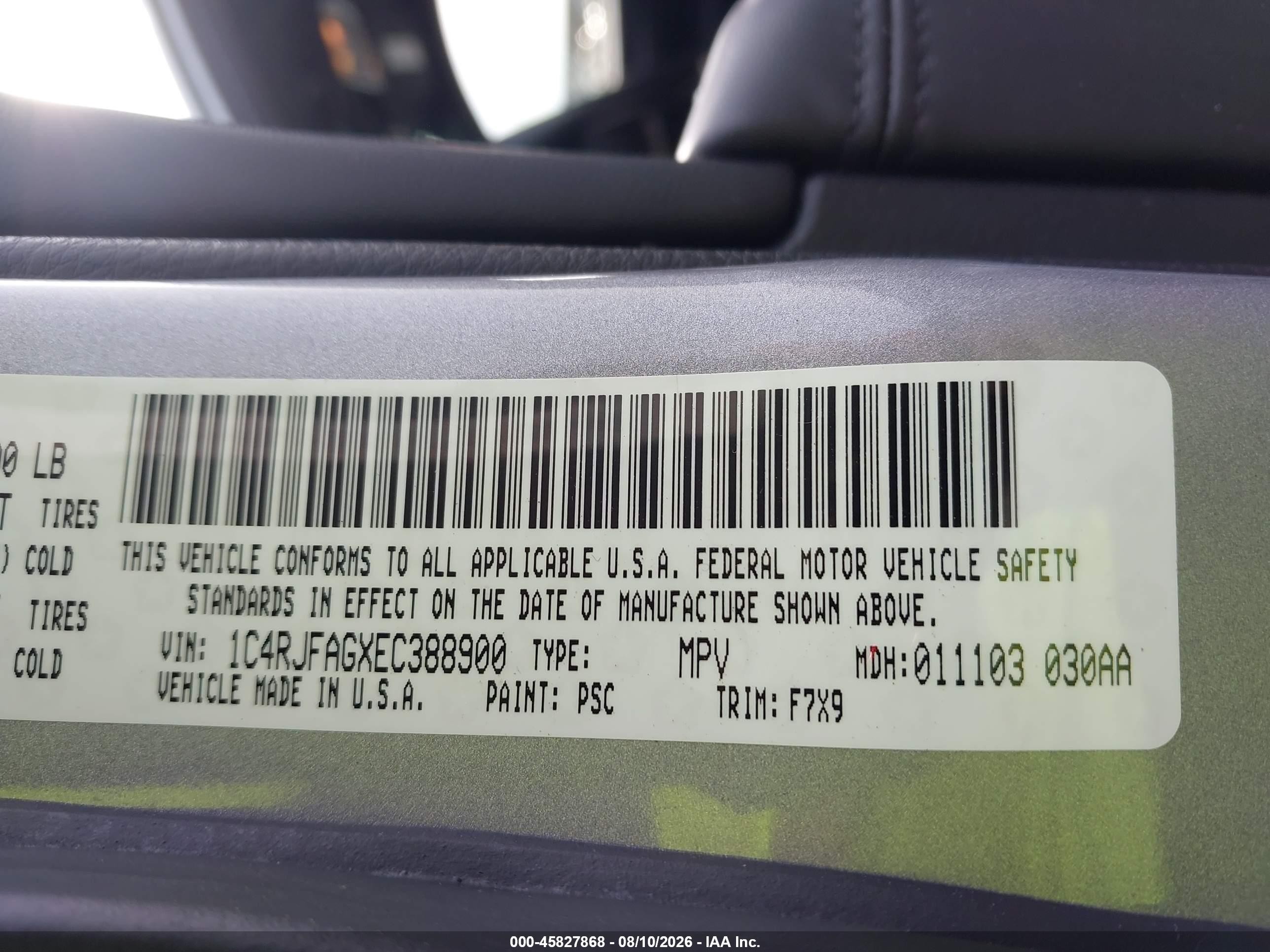 2014 Jeep Grand Cherokee Laredo Silver vin: 1C4RJFAGXEC388900