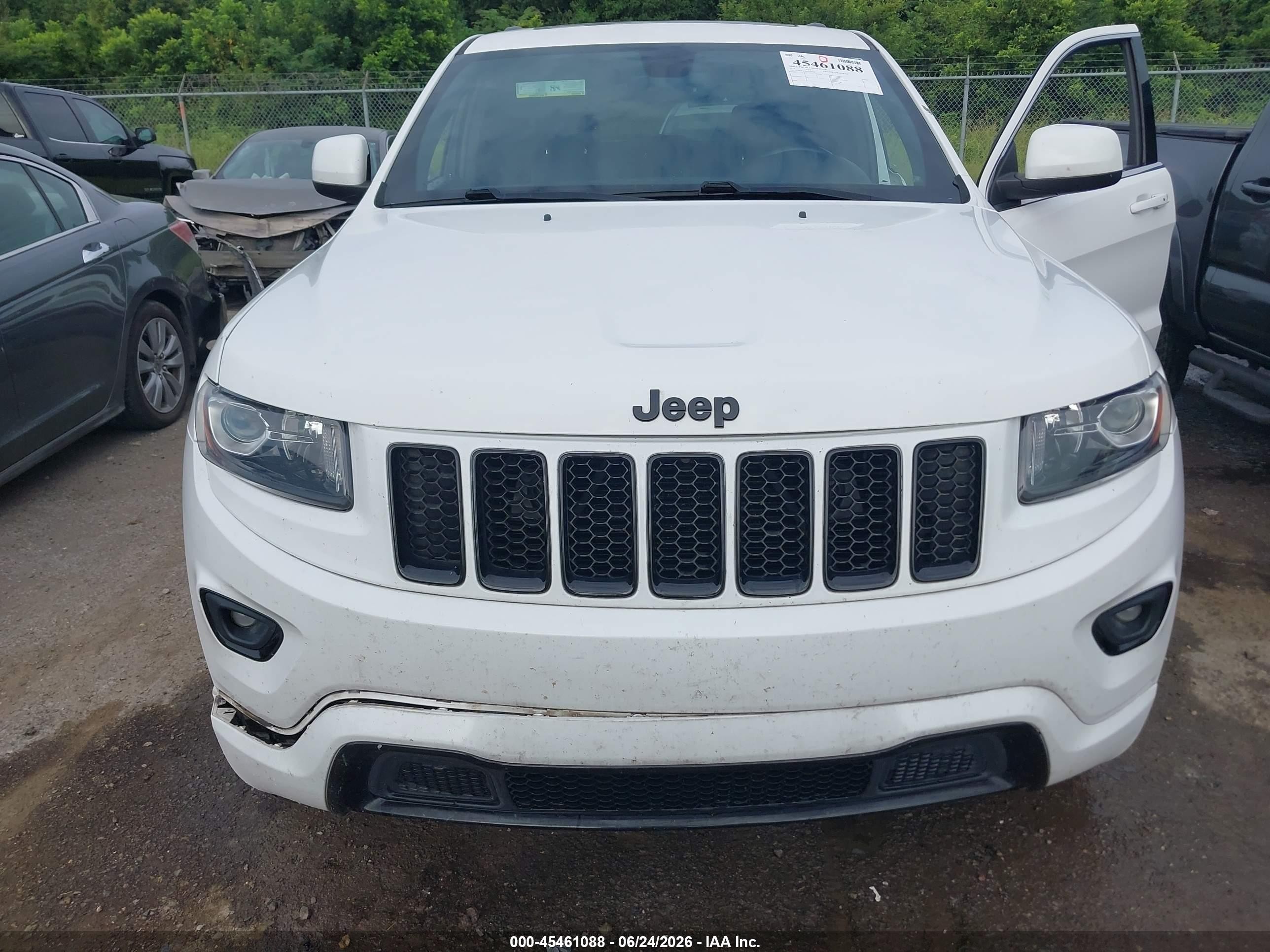 2014 Jeep Grand Cherokee Altitude White vin: 1C4RJFAGXEC490200