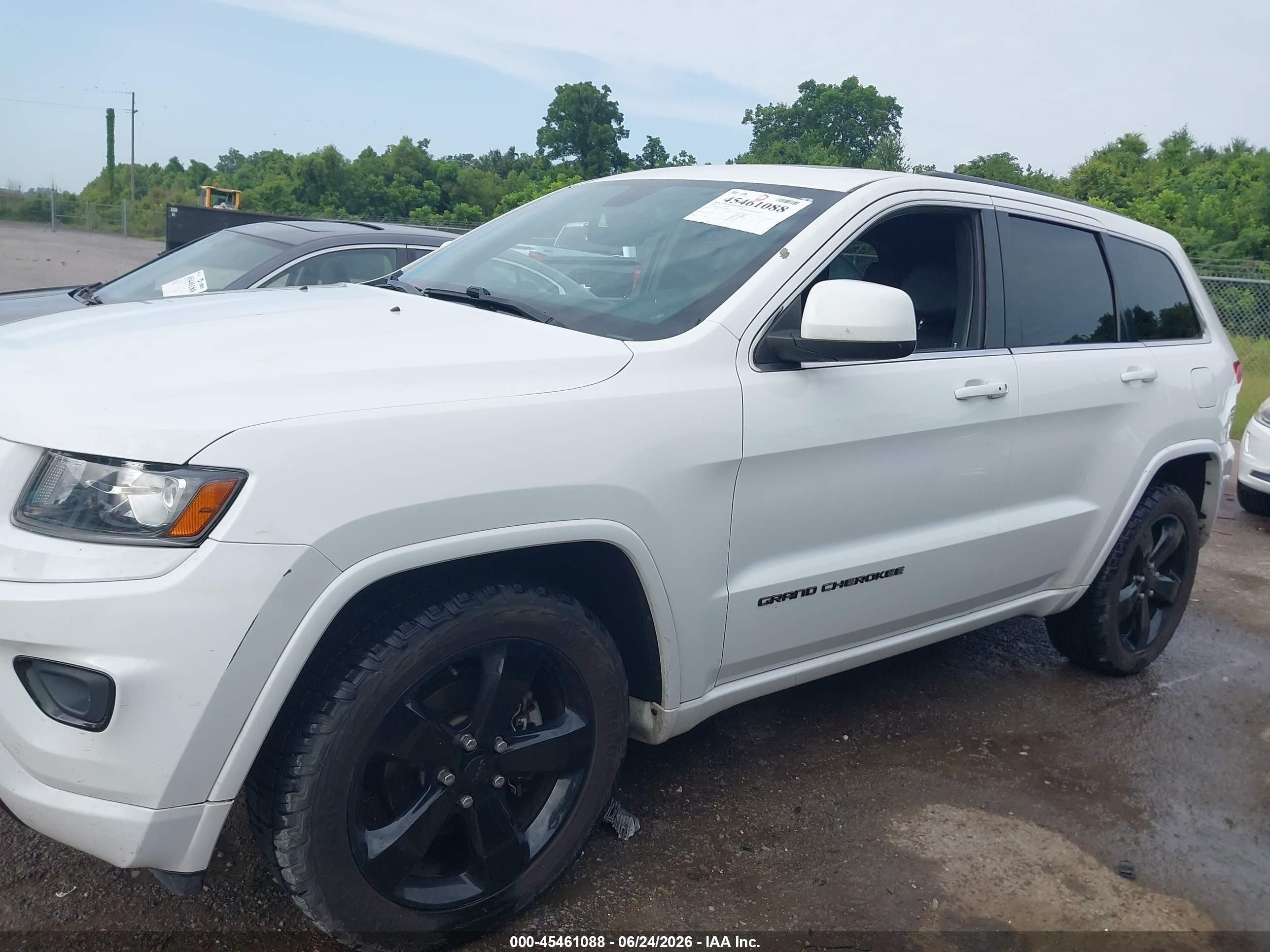 2014 Jeep Grand Cherokee Altitude White vin: 1C4RJFAGXEC490200