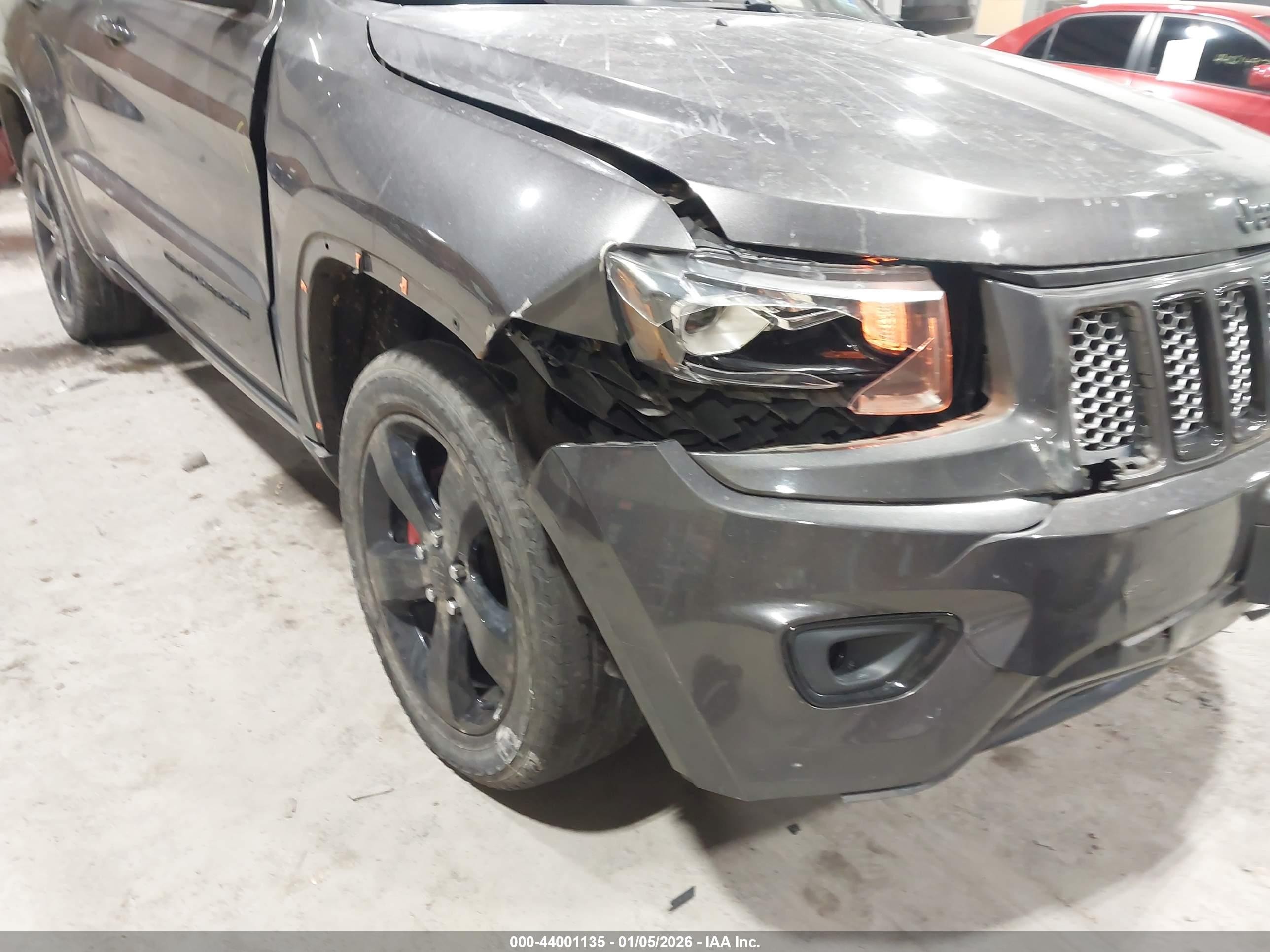2014 Jeep Grand Cherokee Altitude Серый vin: 1C4RJFAGXEC497809
