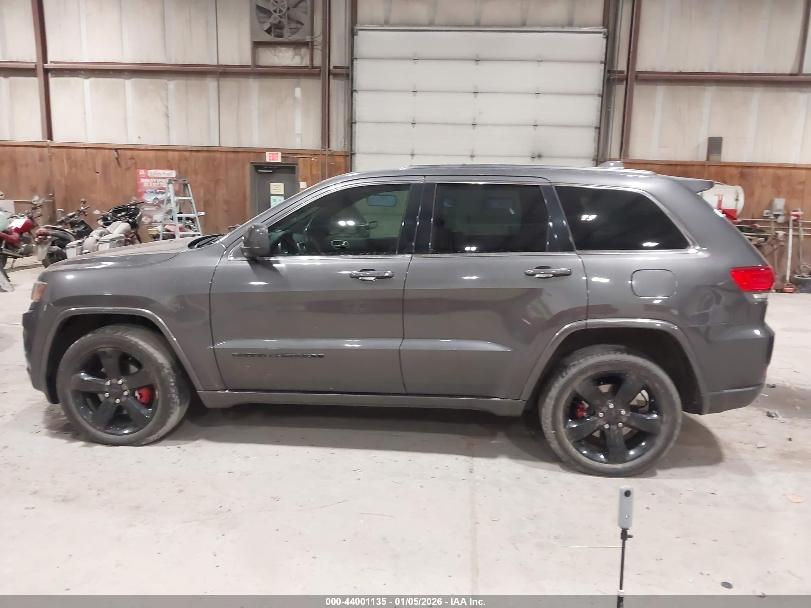 2014 Jeep Grand Cherokee Altitude Серый vin: 1C4RJFAGXEC497809