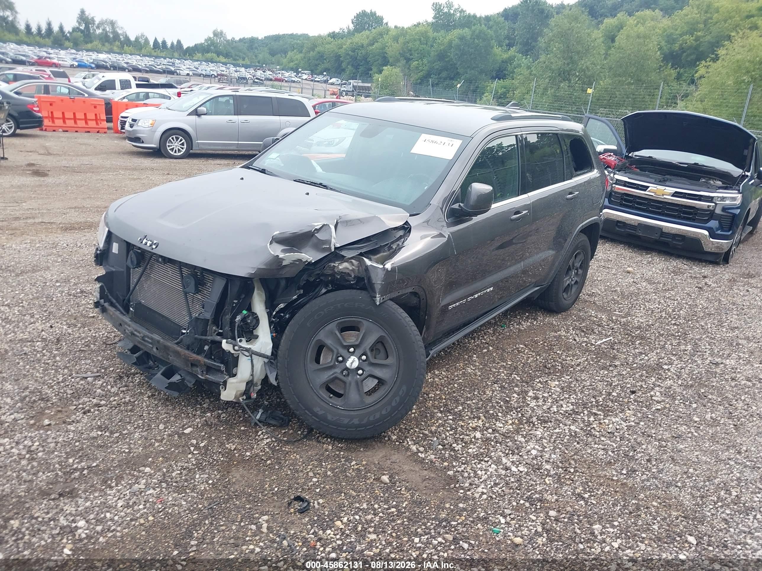 2014 Jeep Grand Cherokee Laredo Gray vin: 1C4RJFAGXEC549262