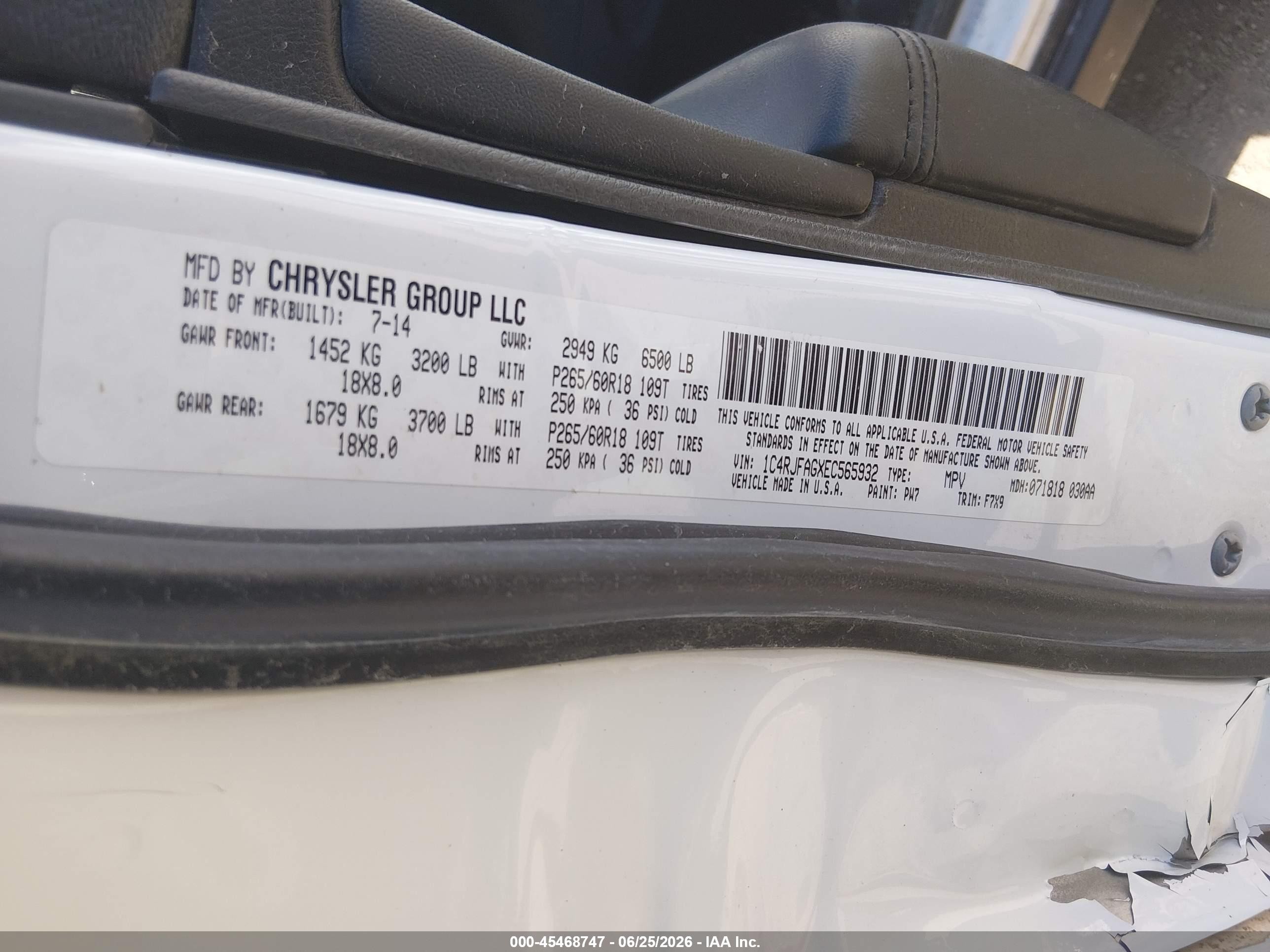 2014 Jeep Grand Cherokee Laredo White vin: 1C4RJFAGXEC565932