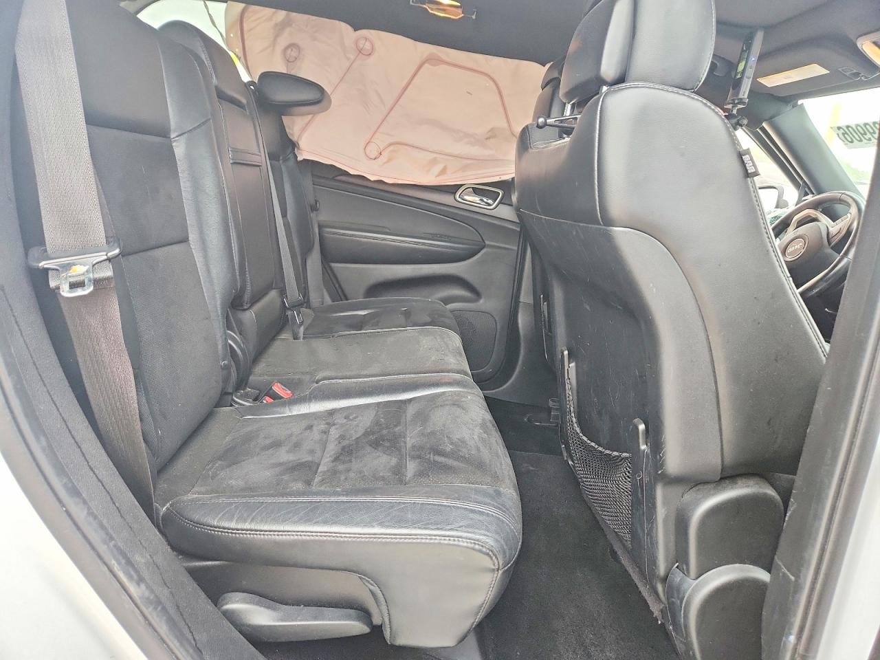 2015 Jeep Grand Cherokee Laredo Белый vin: 1C4RJFAGXFC157061