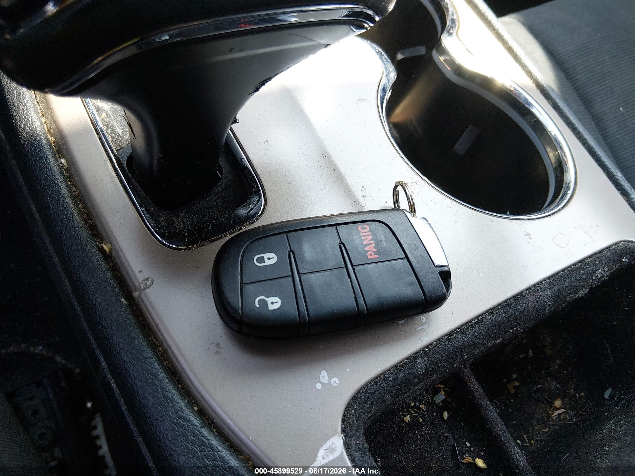 2015 Jeep Grand Cherokee Laredo Серый vin: 1C4RJFAGXFC173535