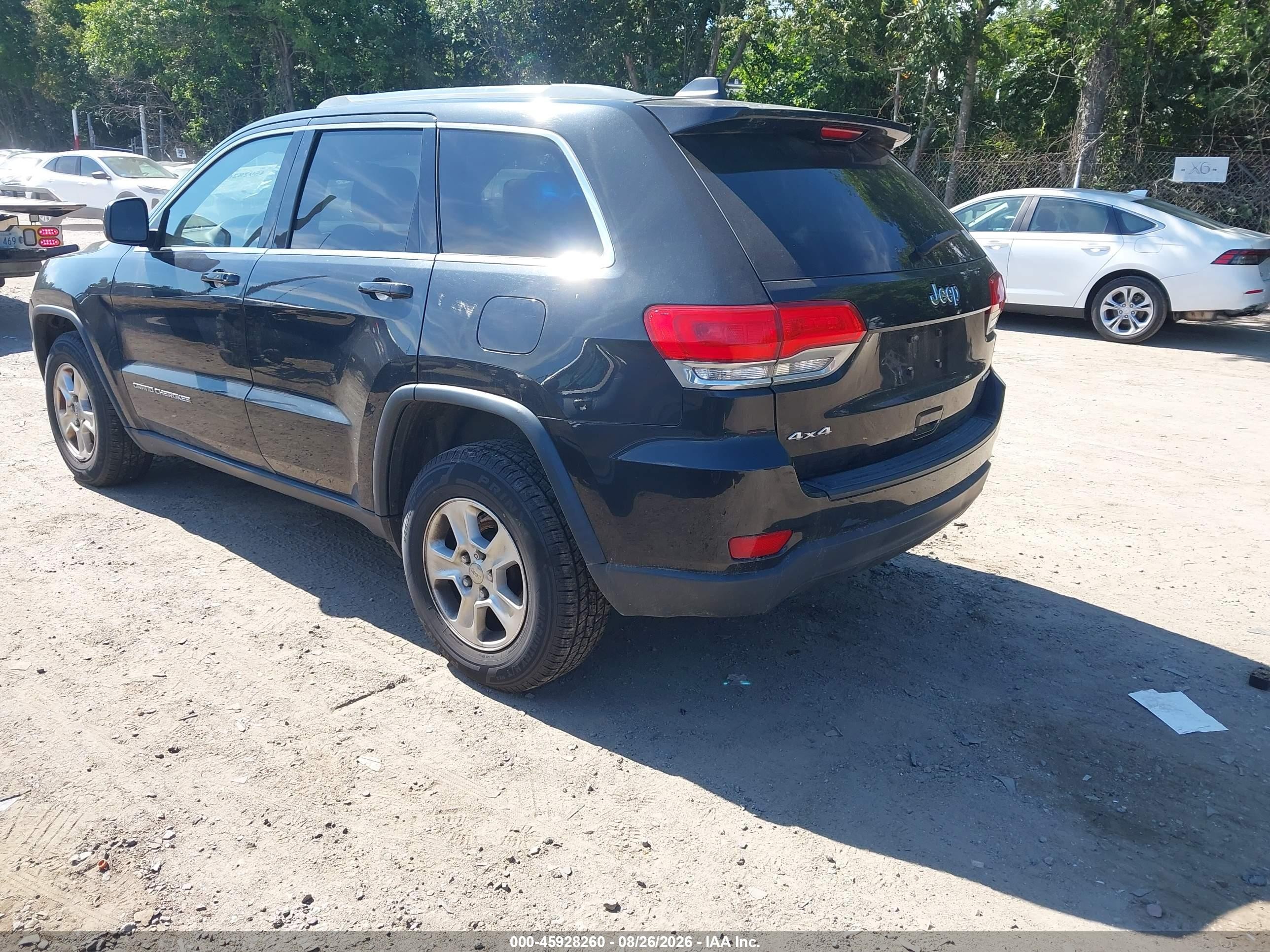 2015 Jeep Grand Cherokee Laredo Black vin: 1C4RJFAGXFC182994