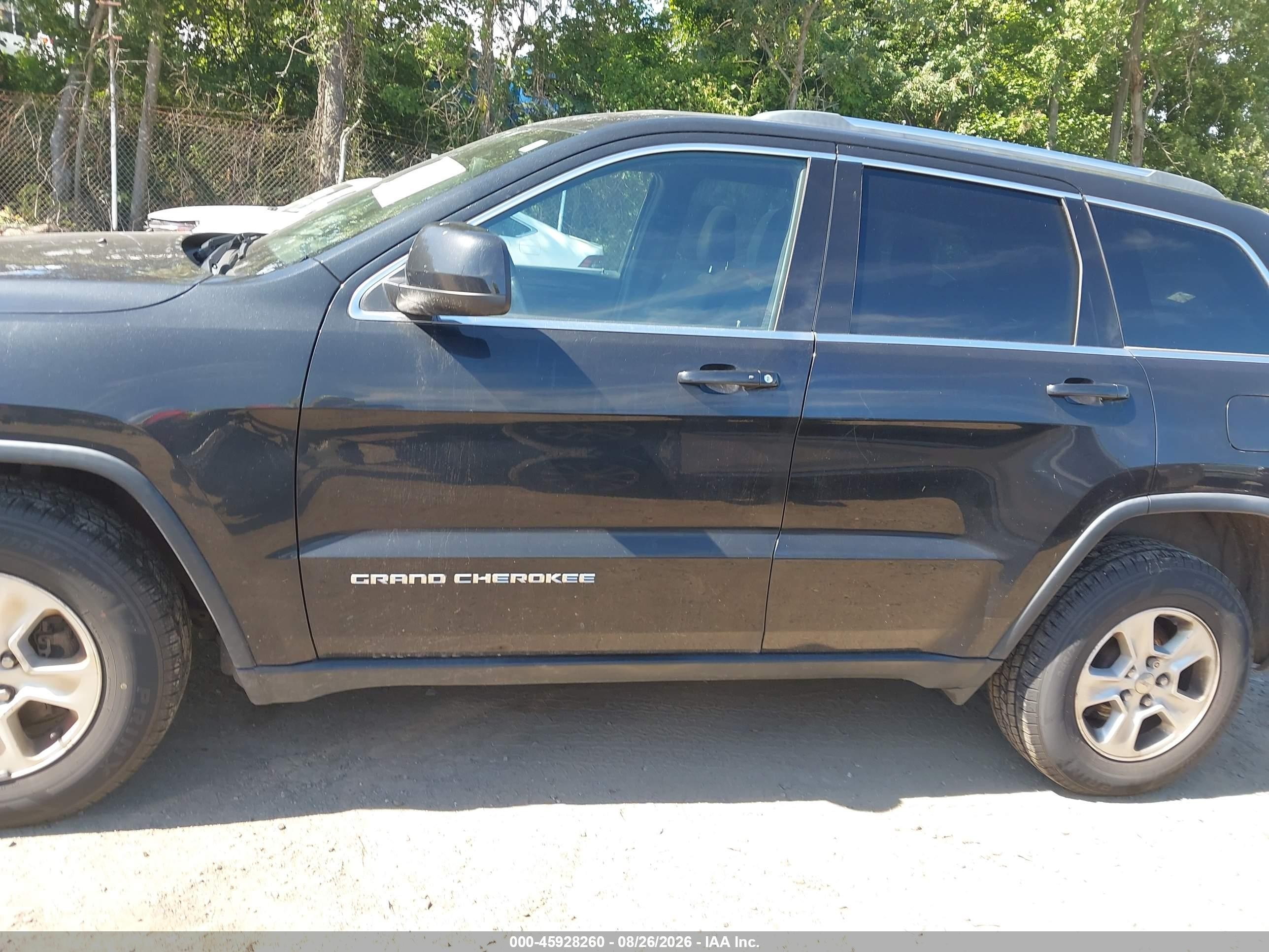 2015 Jeep Grand Cherokee Laredo Black vin: 1C4RJFAGXFC182994